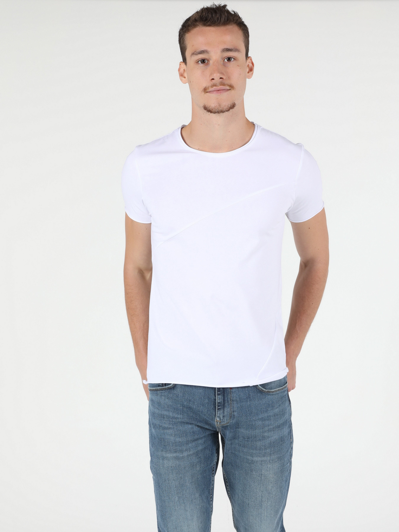 Футболки і поло Colin’s модель CL1049996WHT Фото