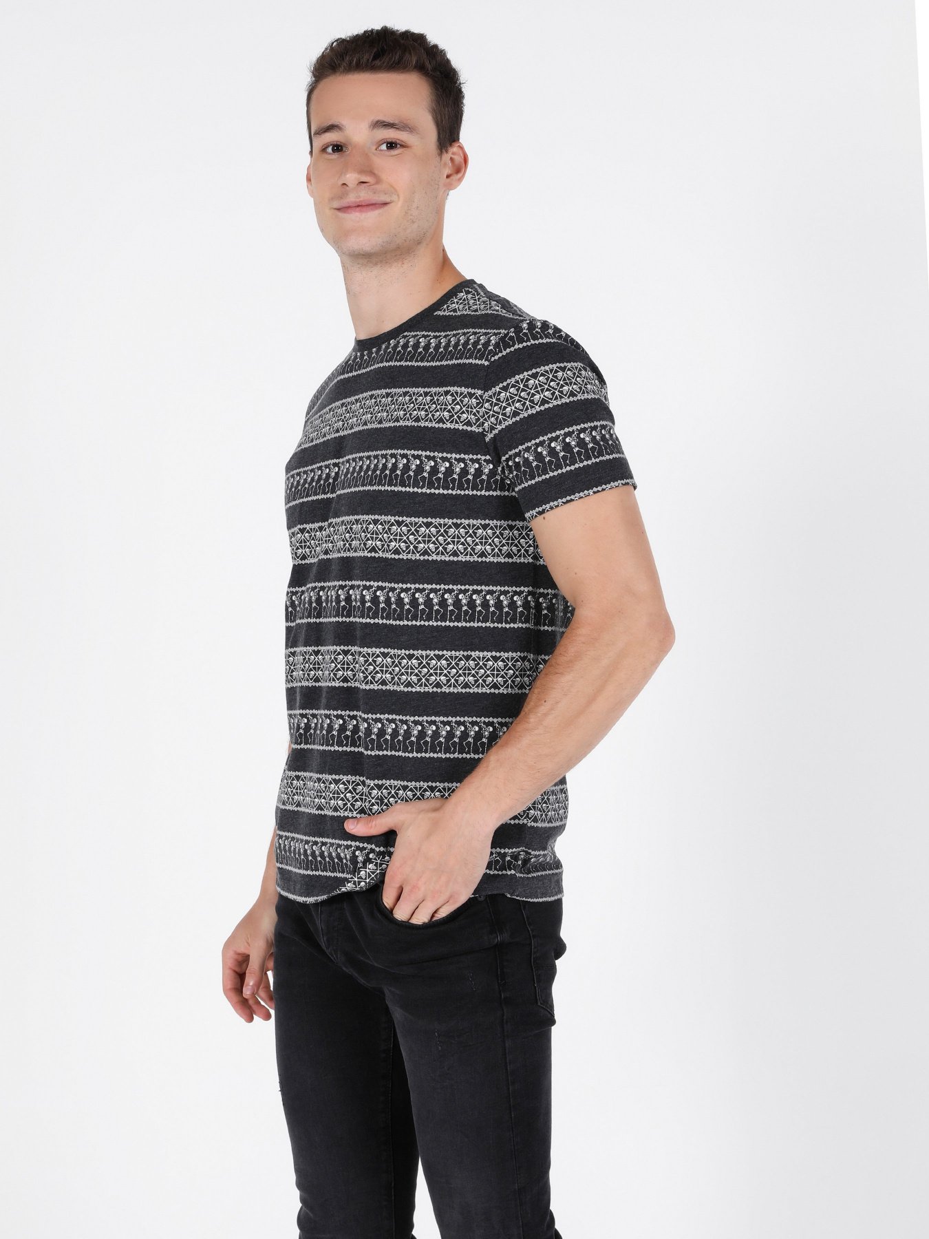 Футболки и поло Colin’s модель CL1050006ANM Фото