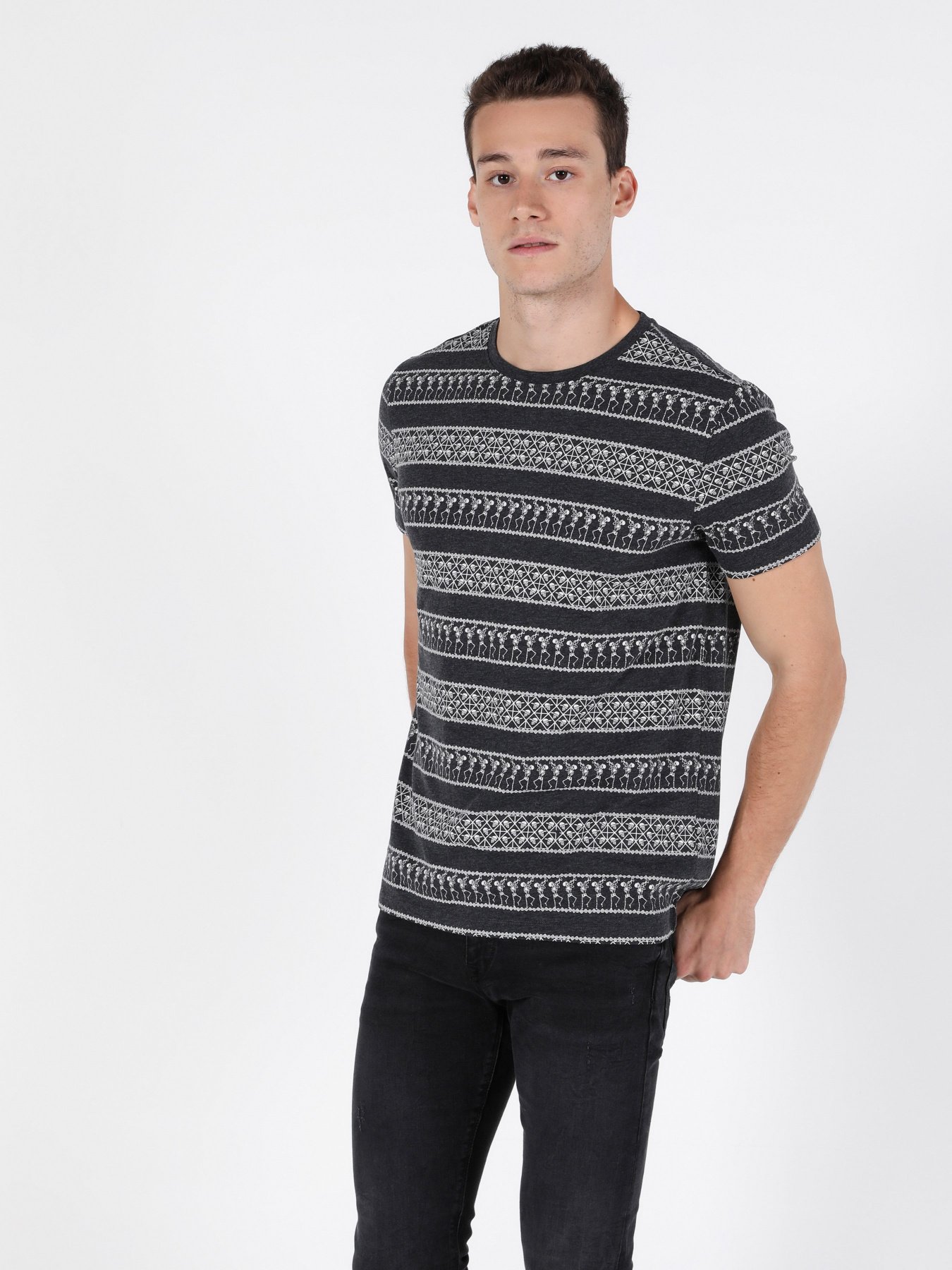 Футболки и поло Colin’s модель CL1050006ANM Фото