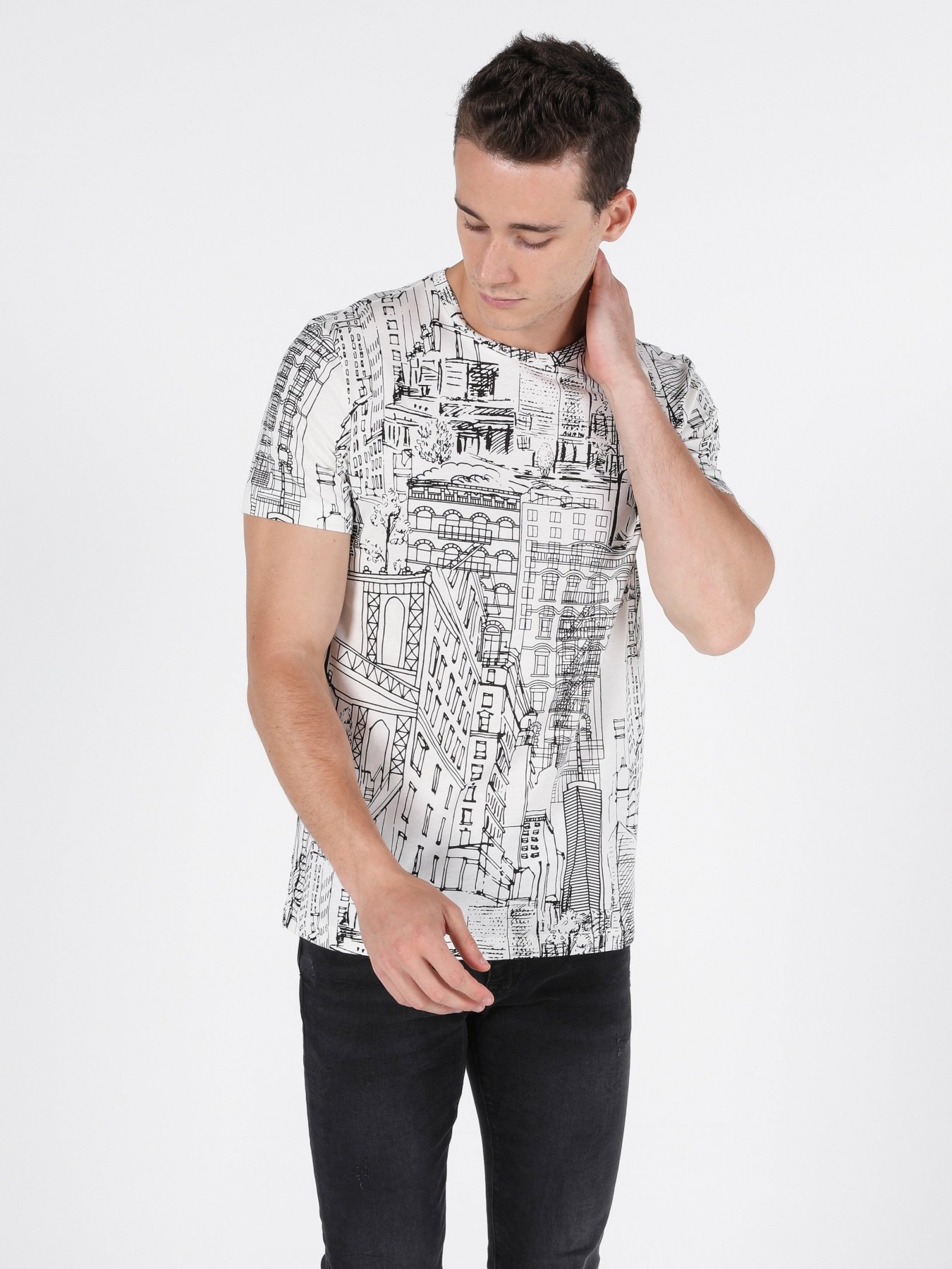 Футболки и поло Colin’s модель CL1050982OFW Фото