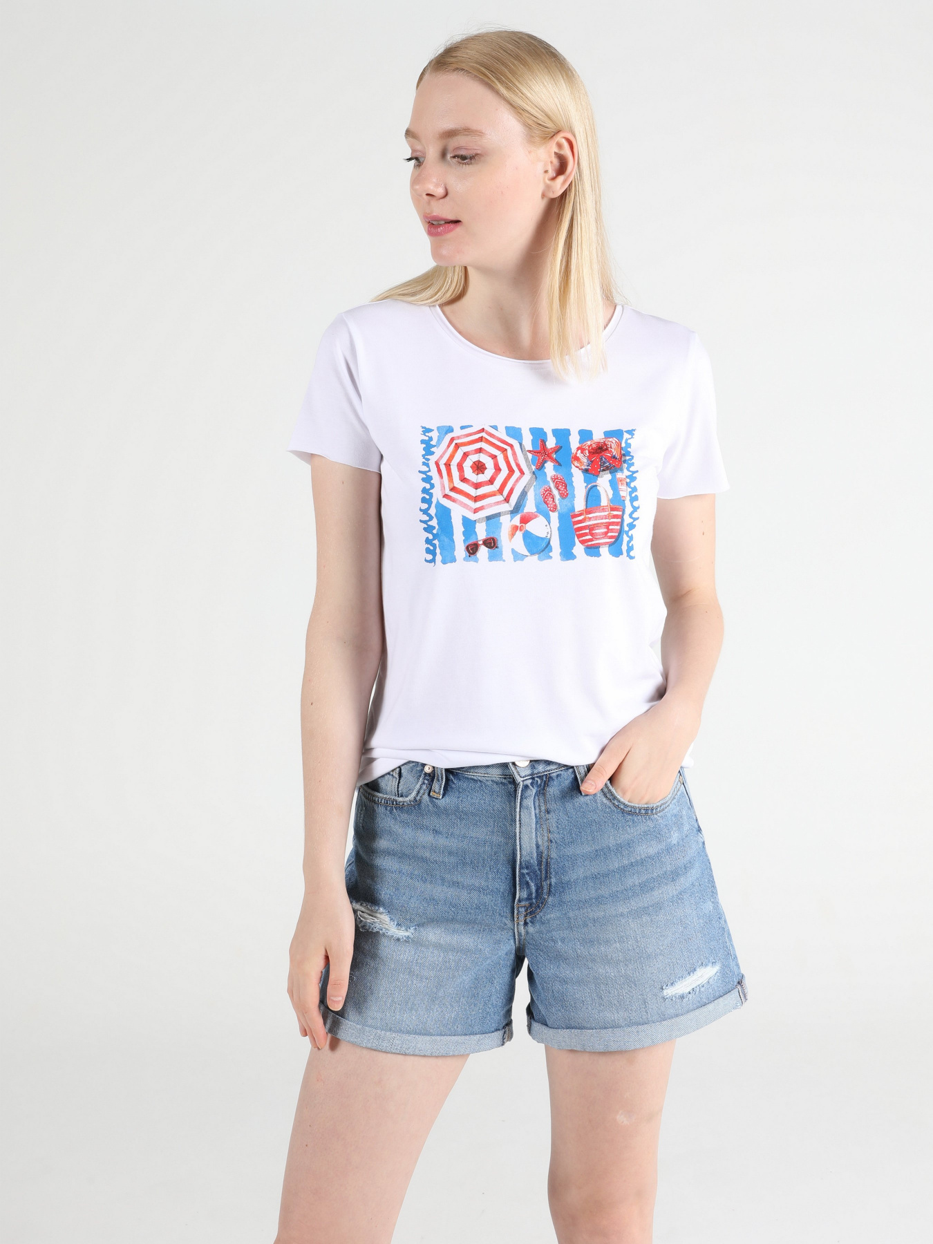 Футболки и поло Colin’s модель CL1051363WHT Фото