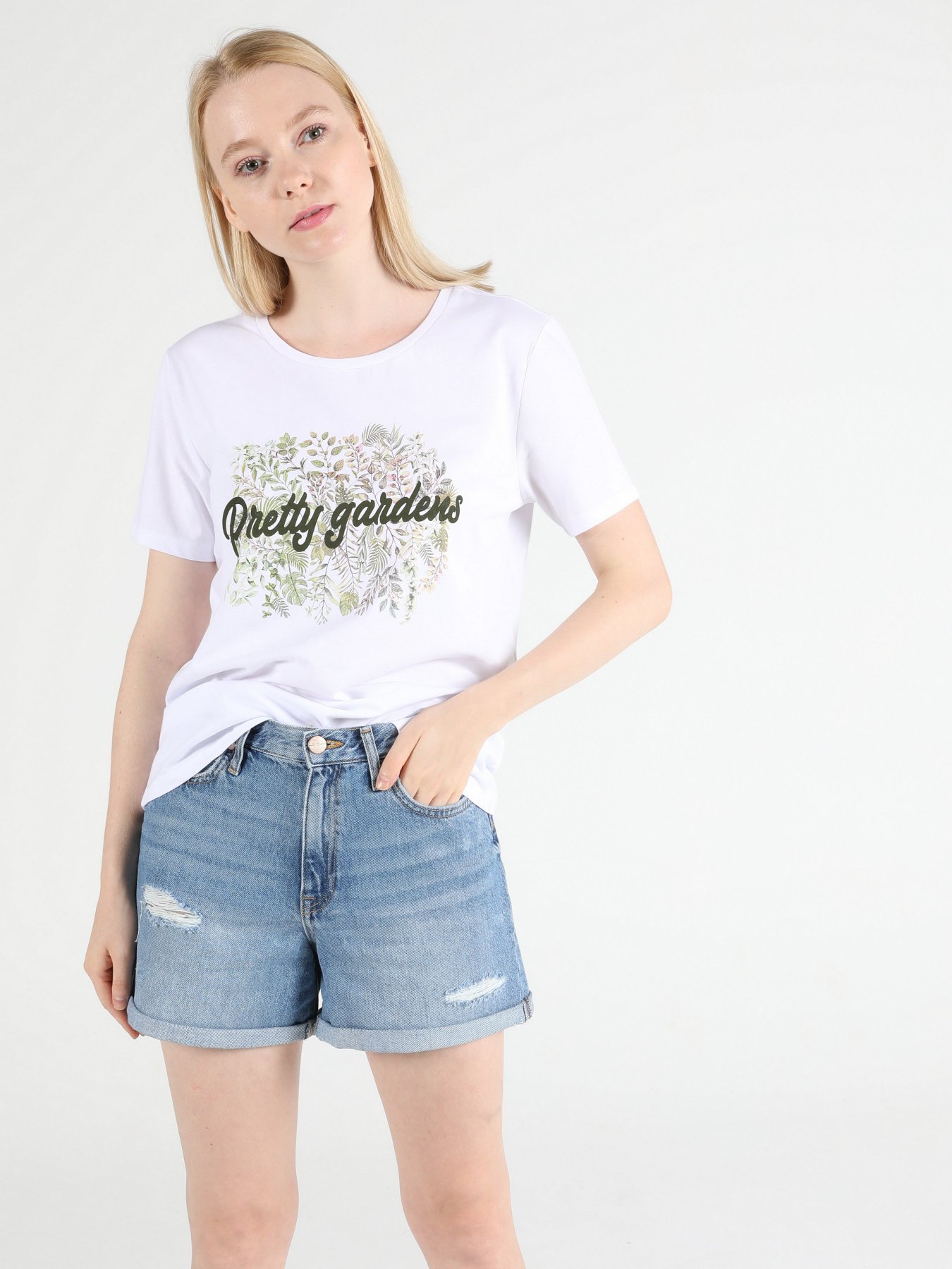 Футболки и поло Colin’s модель CL1051429WHT Футболки и поло Colin’s модель CL1051429WHT Фото