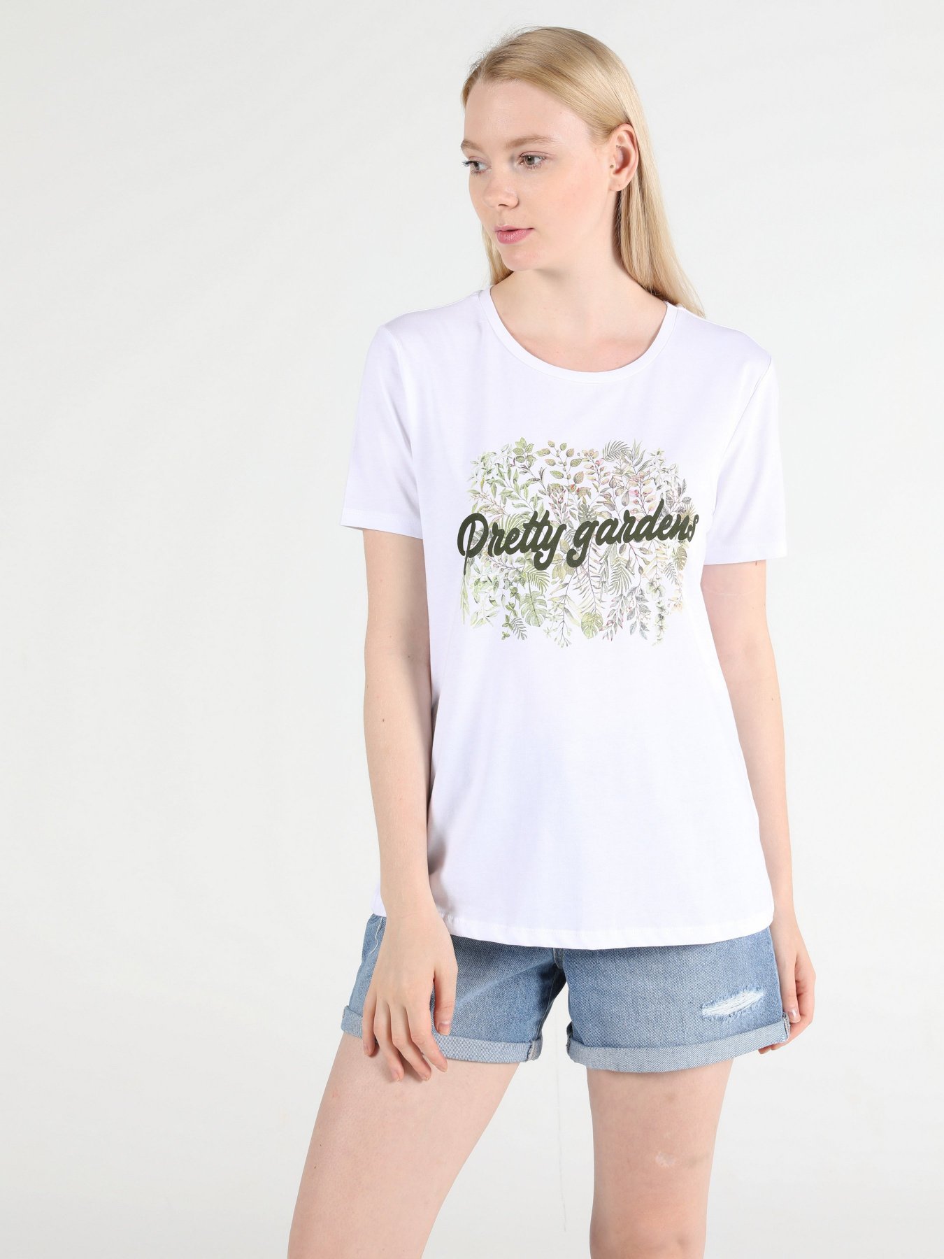 Футболки и поло Colin’s модель CL1051429WHT Футболки и поло Colin’s модель CL1051429WHT Фото