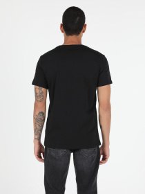 Футболки і поло Colin’s модель CL1051431BLK Футболки і поло Colin’s модель CL1051431BLK Фото