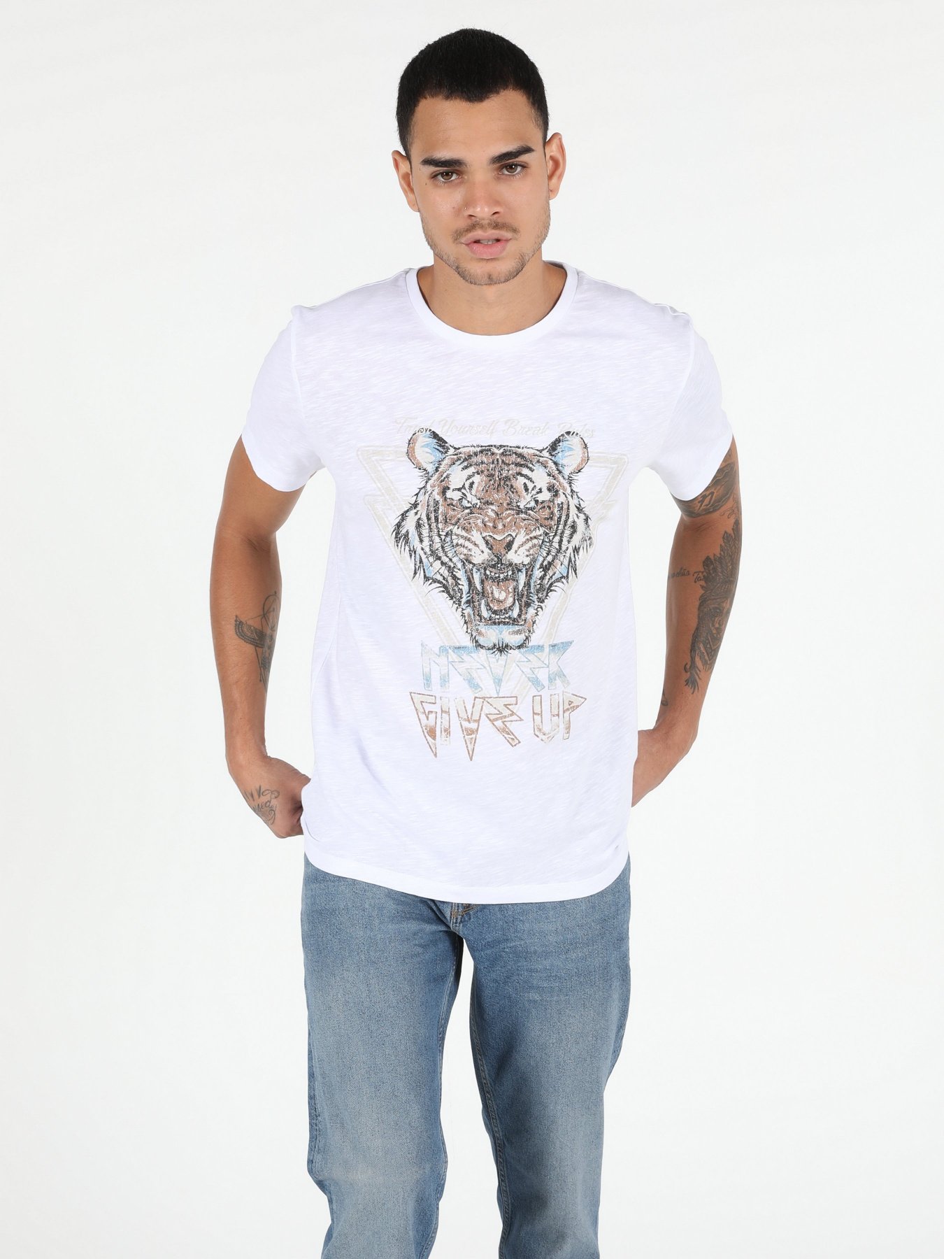 Футболки и поло Colin’s модель CL1051432WHT Фото