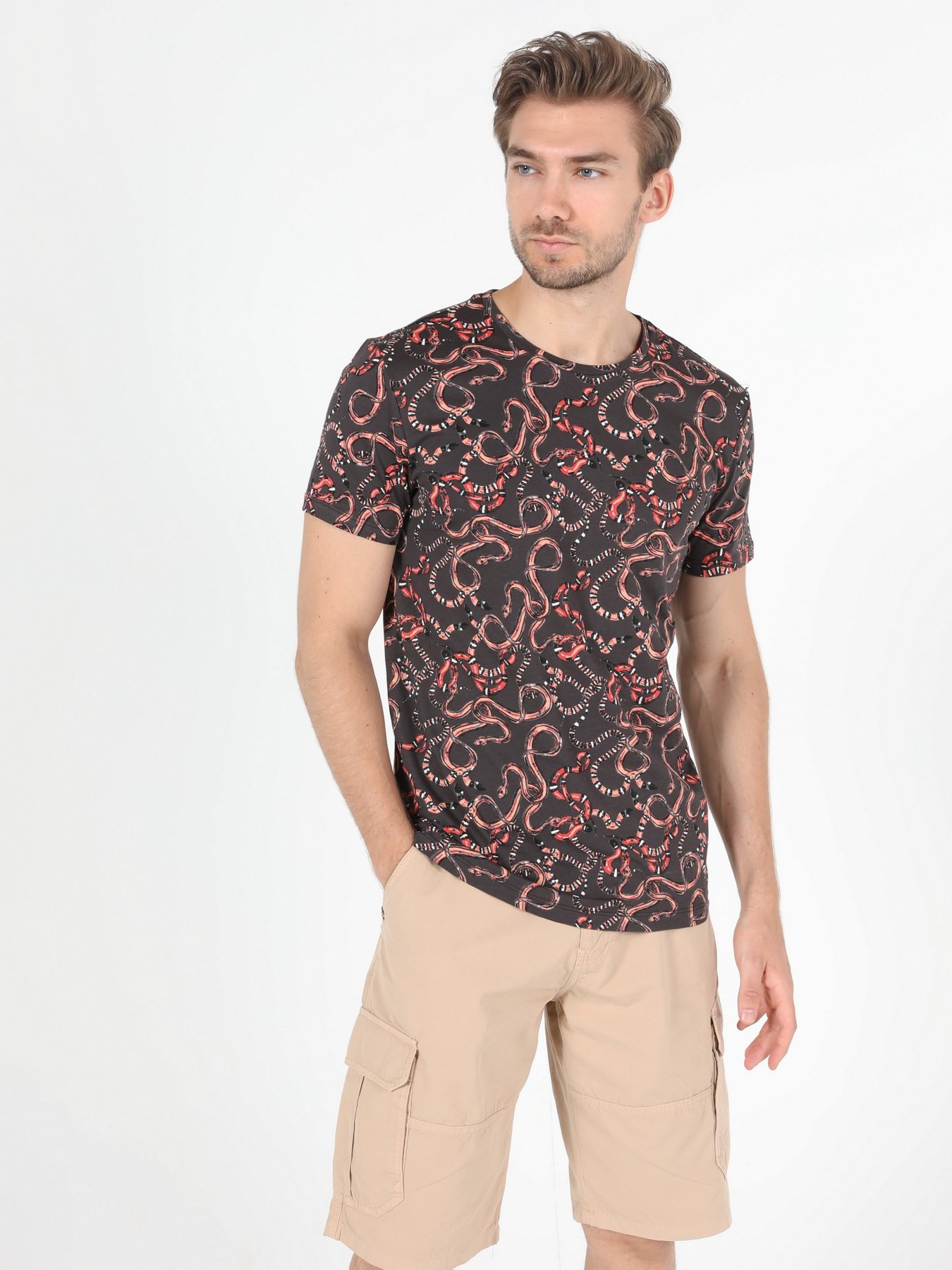 Футболки и поло Colin’s модель CL1052032ANT Фото