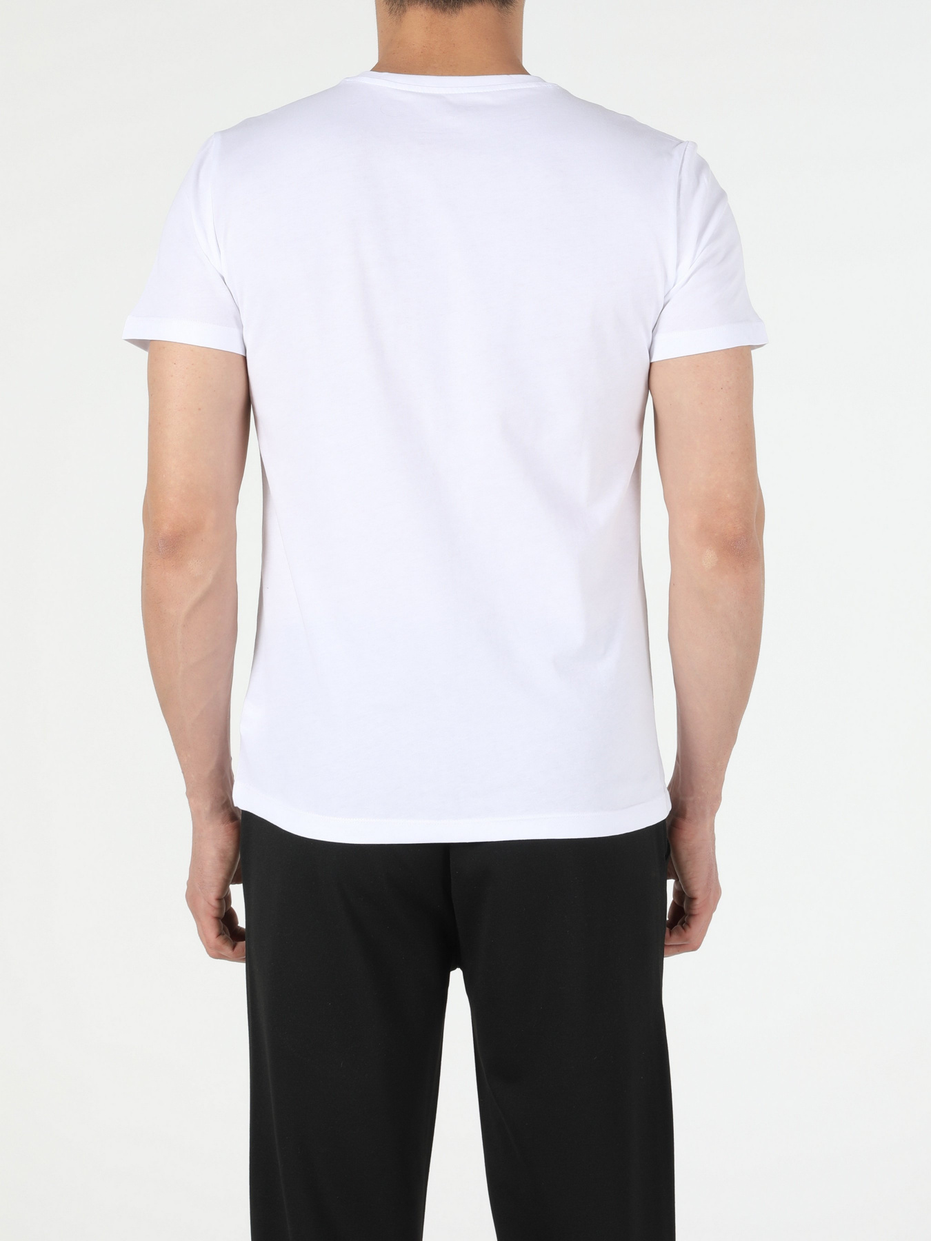 Футболки и поло Colin’s модель CL1053938WHT Фото