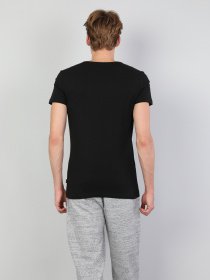 Футболки і поло Colin’s модель CLTKTMTSH0212440BLK Фото