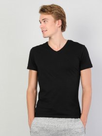 Футболки и поло Colin’s модель CLTKTMTSH0212440BLK Фото