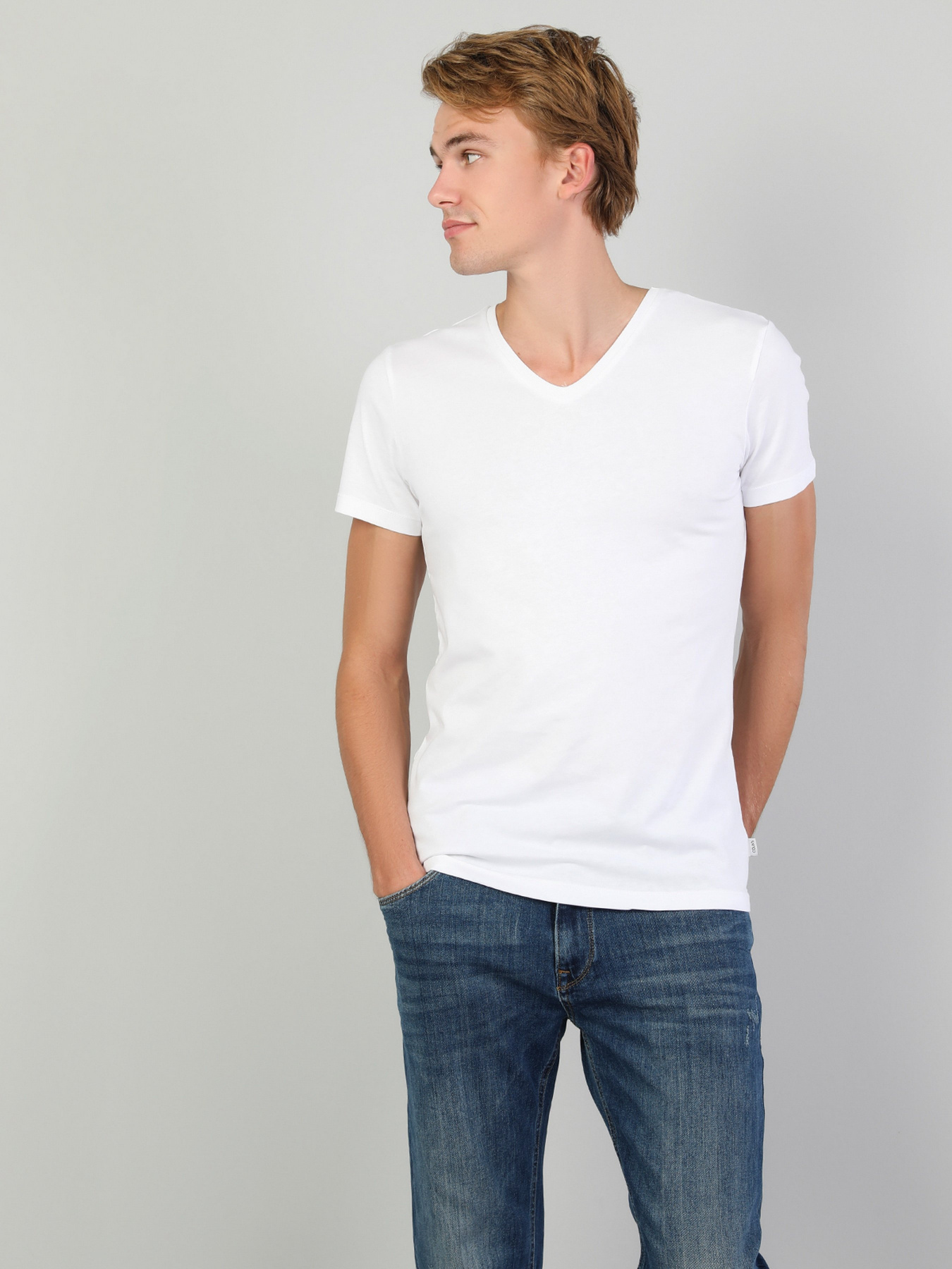 Футболки и поло Colin’s модель CLTKTMTSH0212440WHT Фото