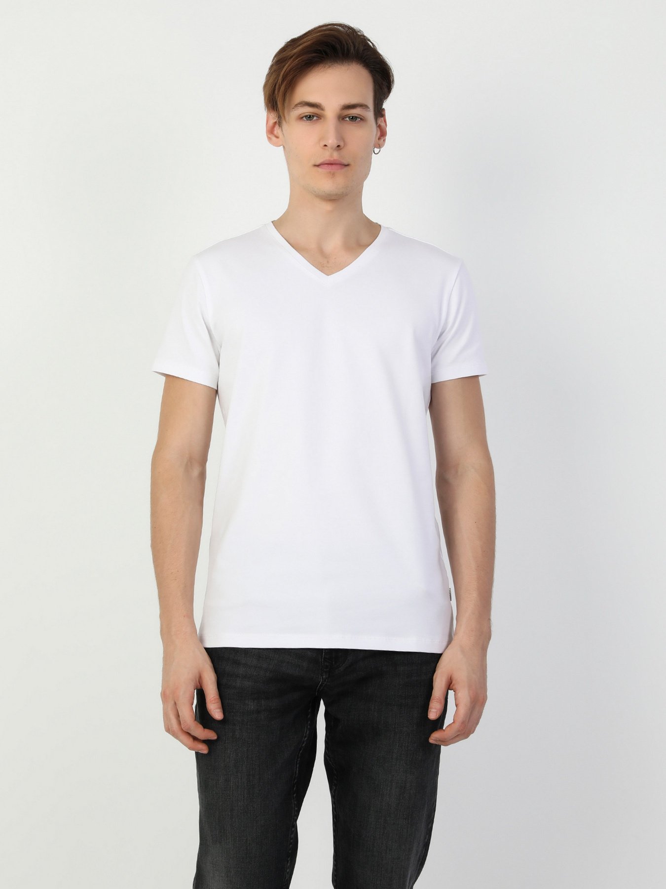 Футболки и поло Colin’s модель CLTKTMTSH0240850WHT Фото