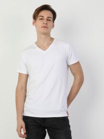 Футболки и поло Colin’s модель CLTKTMTSH0240850WHT Футболки и поло Colin’s модель CLTKTMTSH0240850WHT Фото