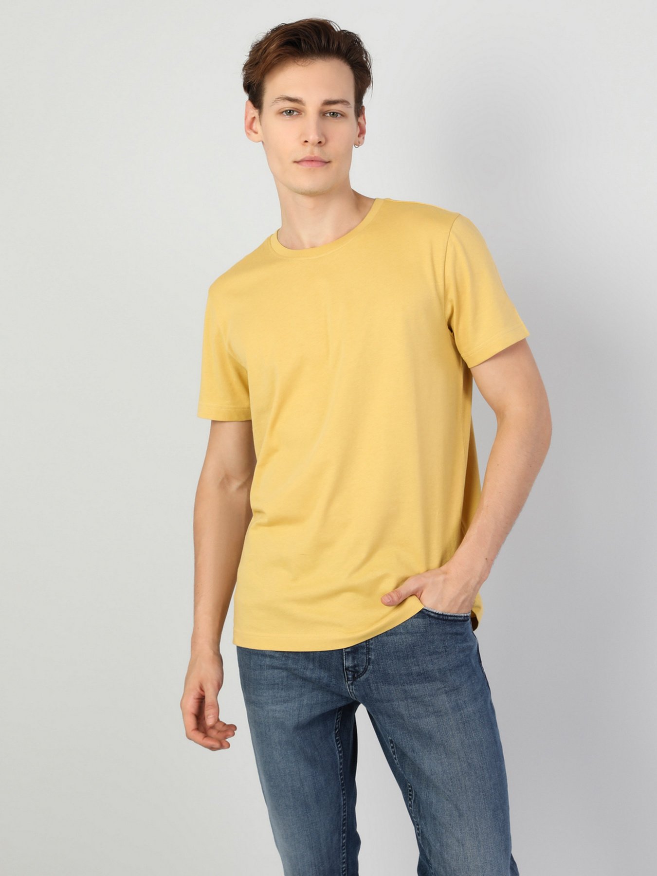 Футболки и поло Colin’s модель CLTKTTSHM0022575DYL Футболки и поло Colin’s модель CLTKTTSHM0022575DYL Фото