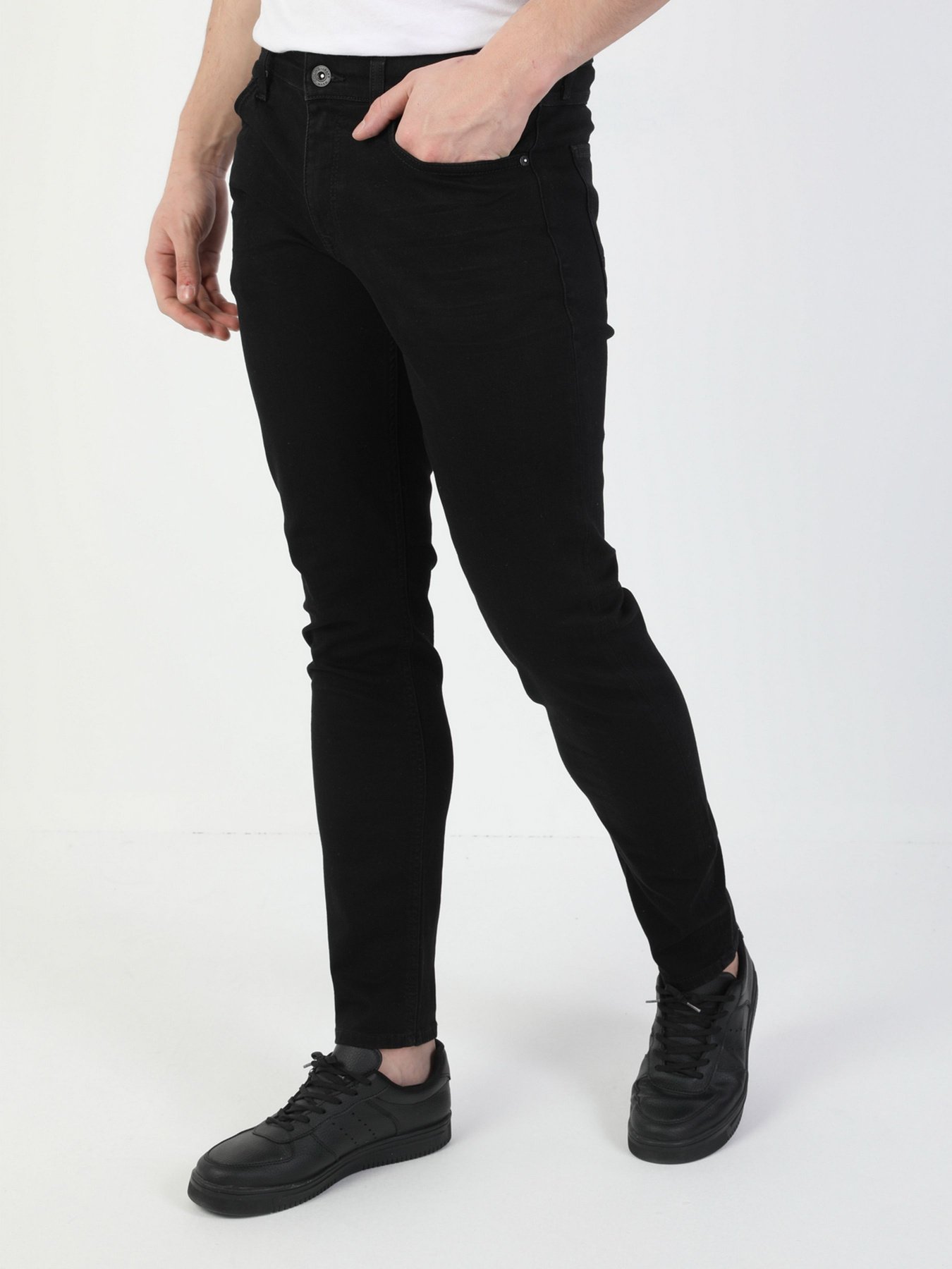 Джинсы Colin’s 041 Danny Slim модель CL1034633DN08255 Фото