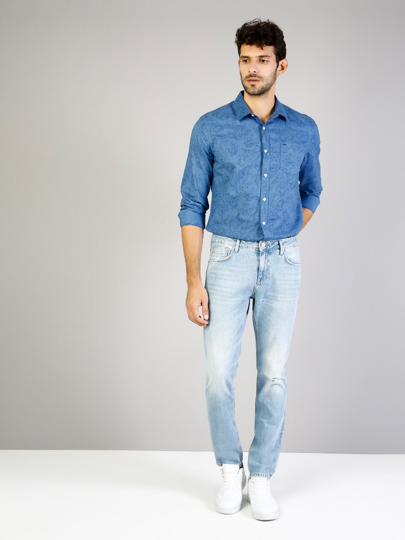 Прямые джинсы Colin’s модель CL1035458DN05797 Прямые джинсы Colin’s модель CL1035458DN05797 Фото