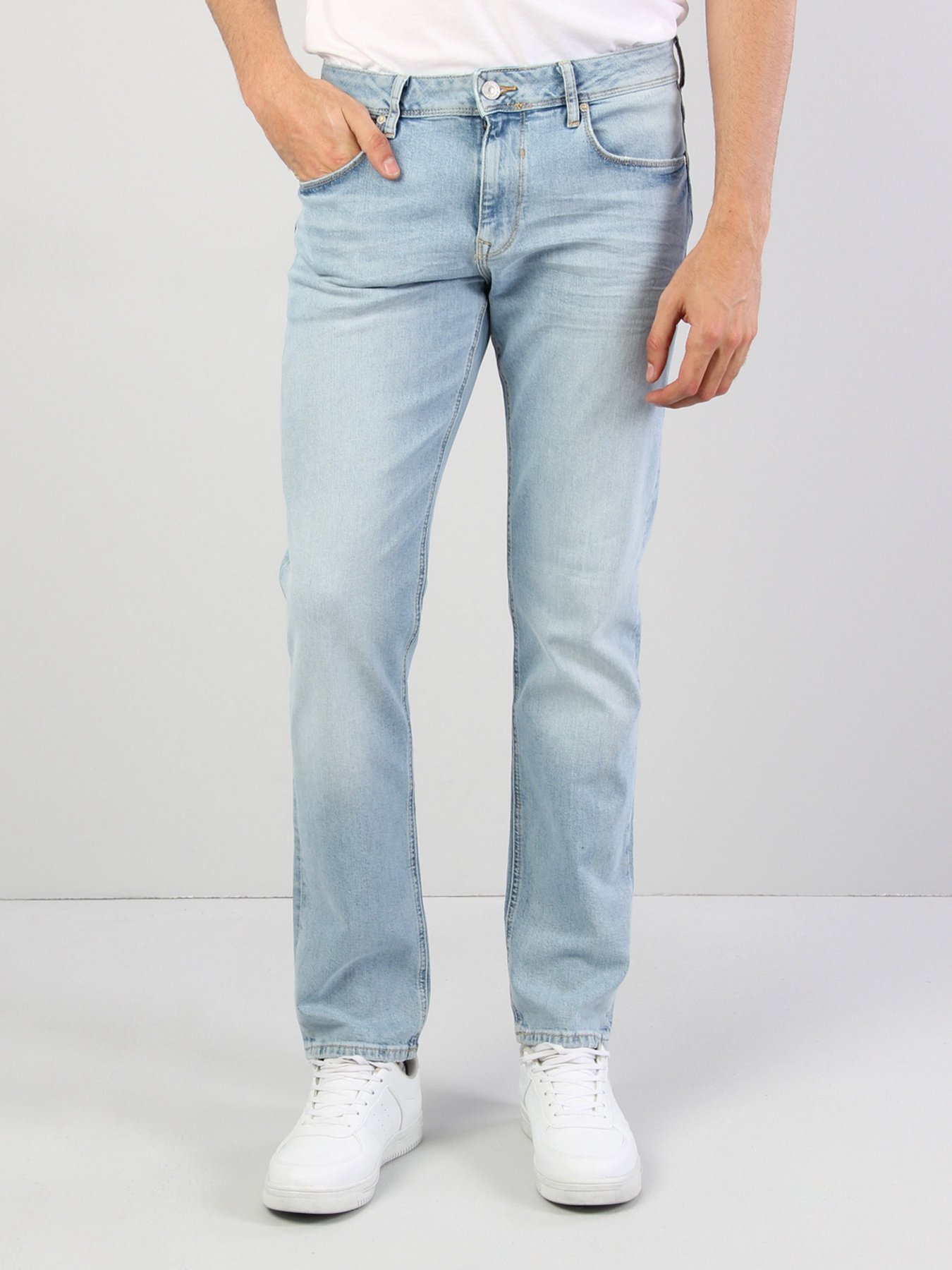 Джинсы Colin’s модель CL1035992DN03533 Фото