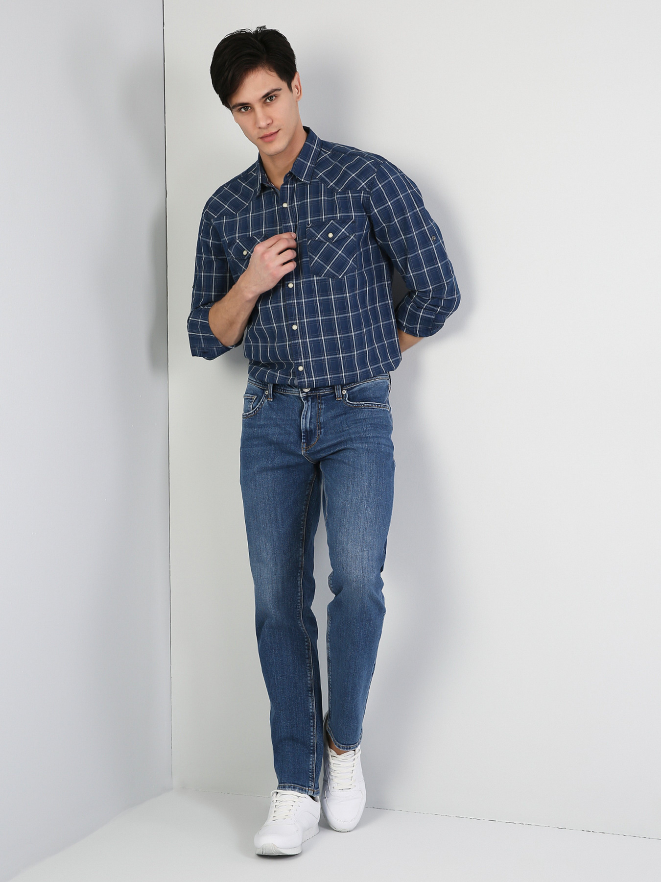 Прямые джинсы Colin’s 045 Davıd модель CL1019135DN04478 Фото