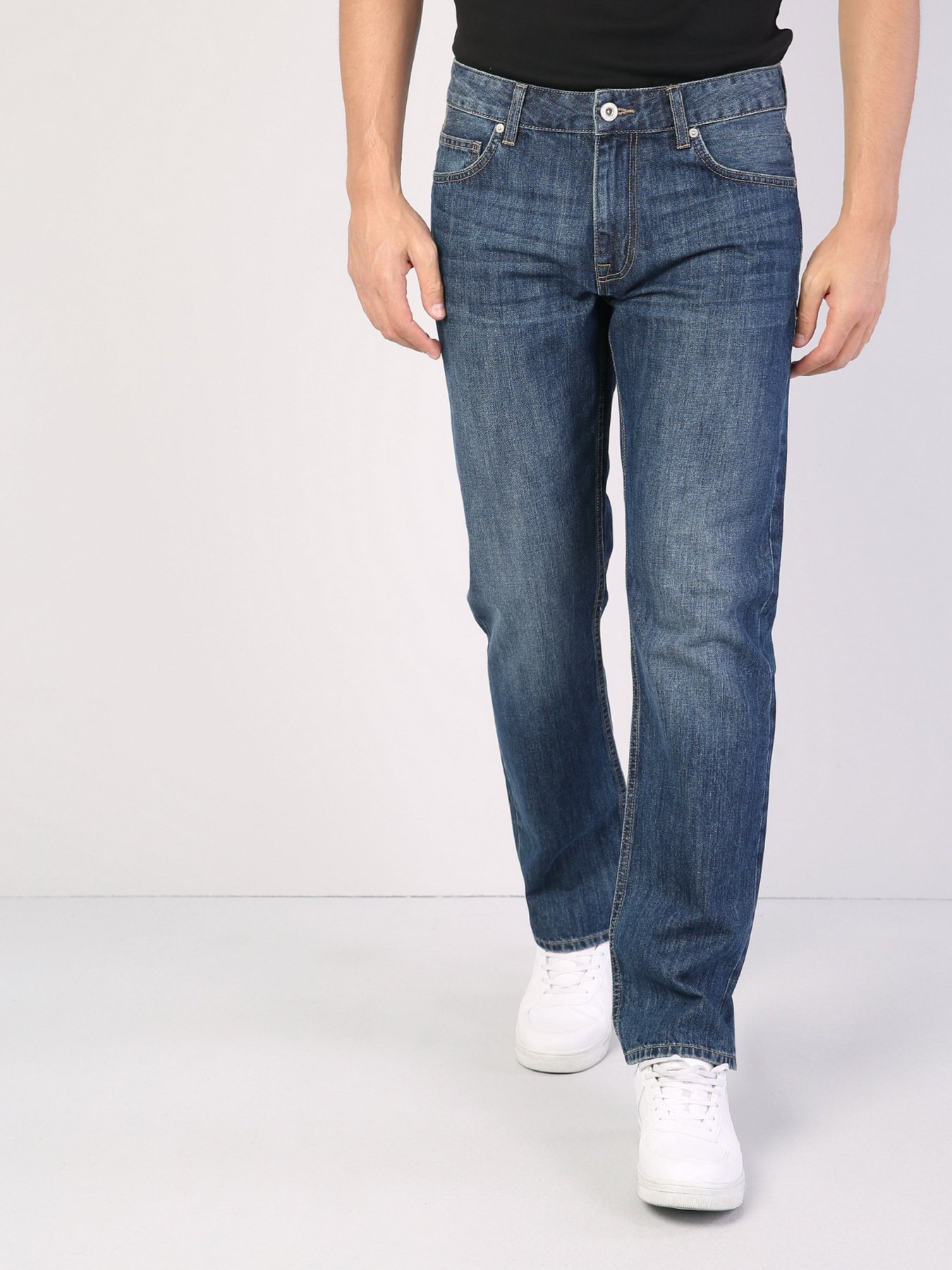 Джинсы Colin’s 045 Davıd модель CL1040163DN07705 Фото