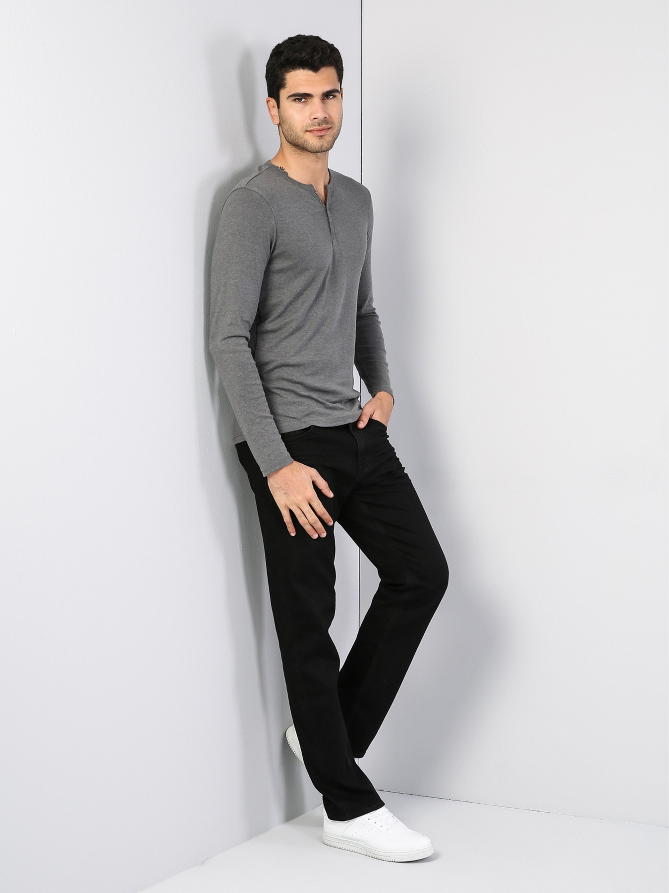 Прямі джинси Colin’s 045 Davıd Straight модель CL1040180DN40025 Прямі джинси Colin’s 045 Davıd Straight модель CL1040180DN40025 Фото