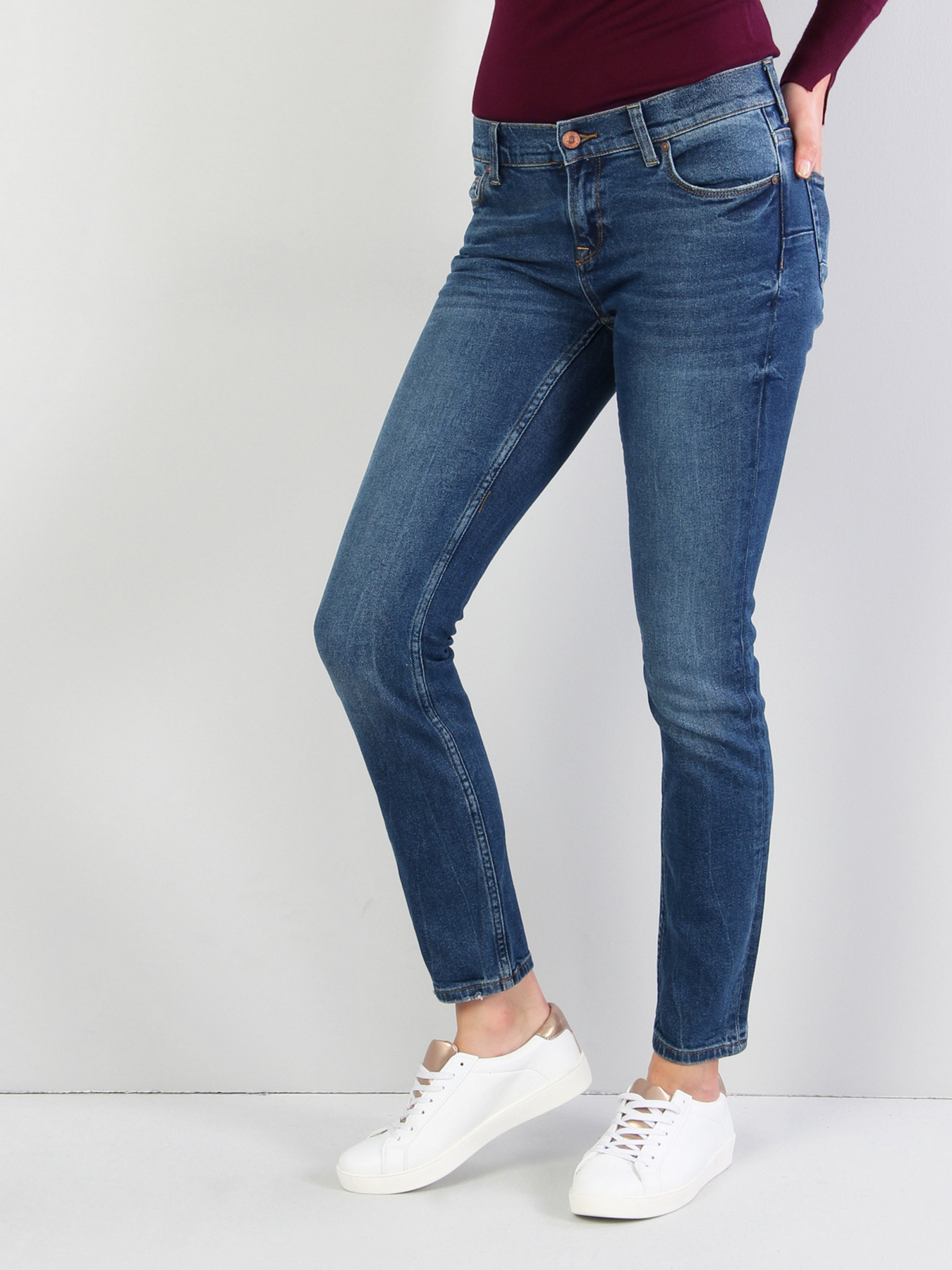 Зауженные джинсы Colin’s 895 Sofıa Slim модель CL1040350DN07205 Фото