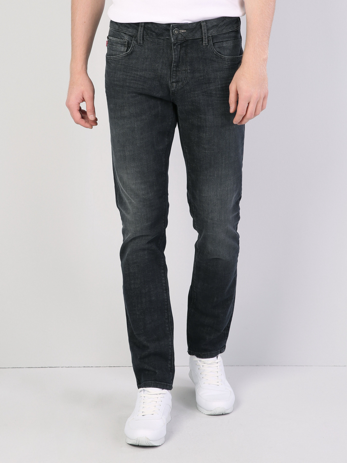Джинсы Colin’s 044 Karl модель CL1040364DN09814 Фото