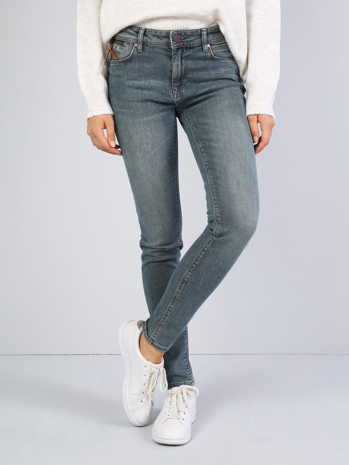 Джинсы Colin’s модель CL1041674DN40088 Фото