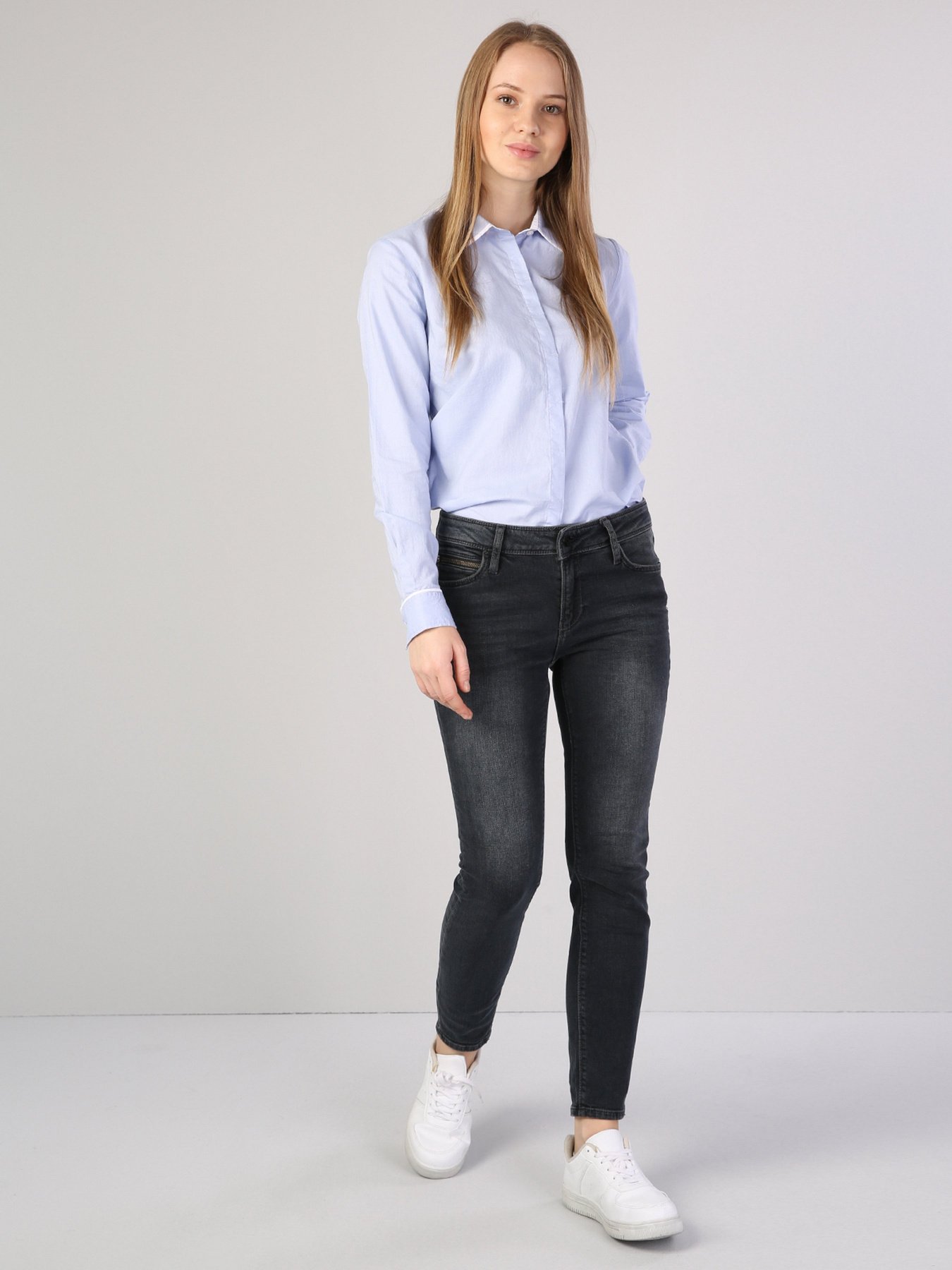 Джинсы Colin’s модель CL1041711DN40160 Джинсы Colin’s модель CL1041711DN40160 Фото