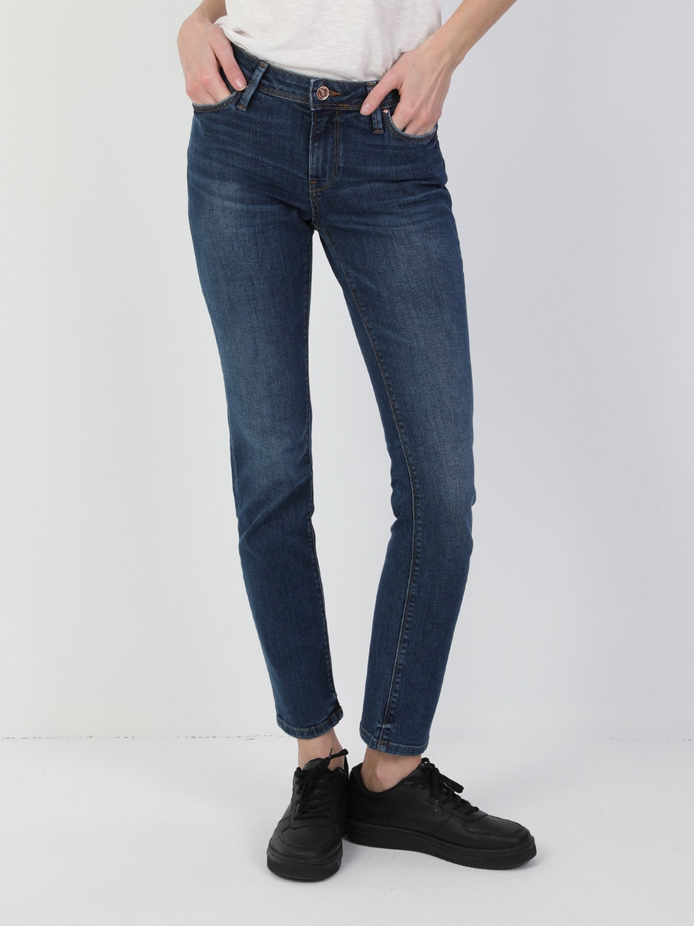 Джинсы Colin’s модель CL1042715DN07324 Фото