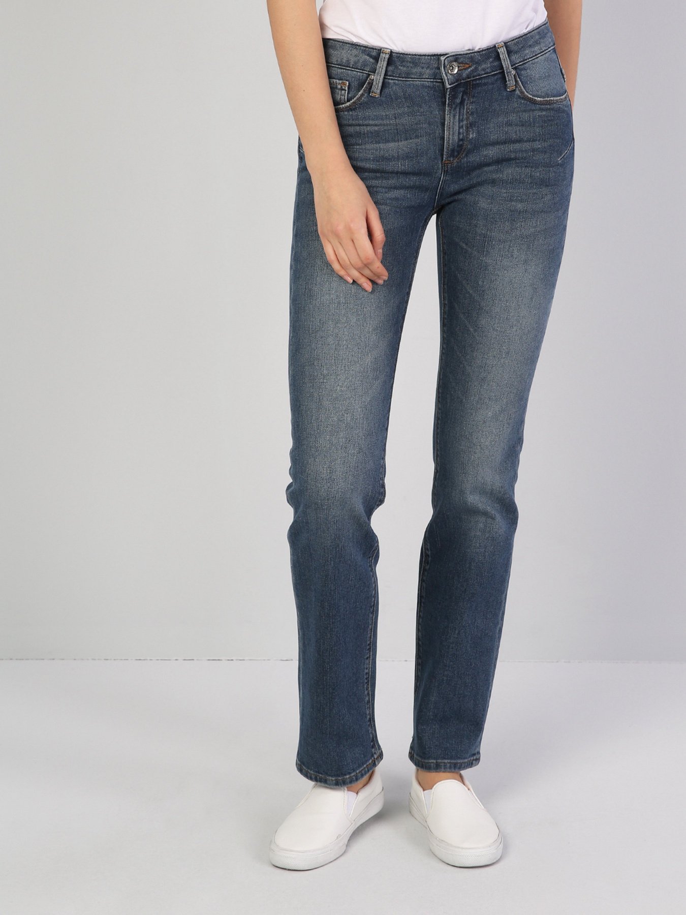 Прямые джинсы Colin’s 792 Mila модель CL1042716DN40260 Фото