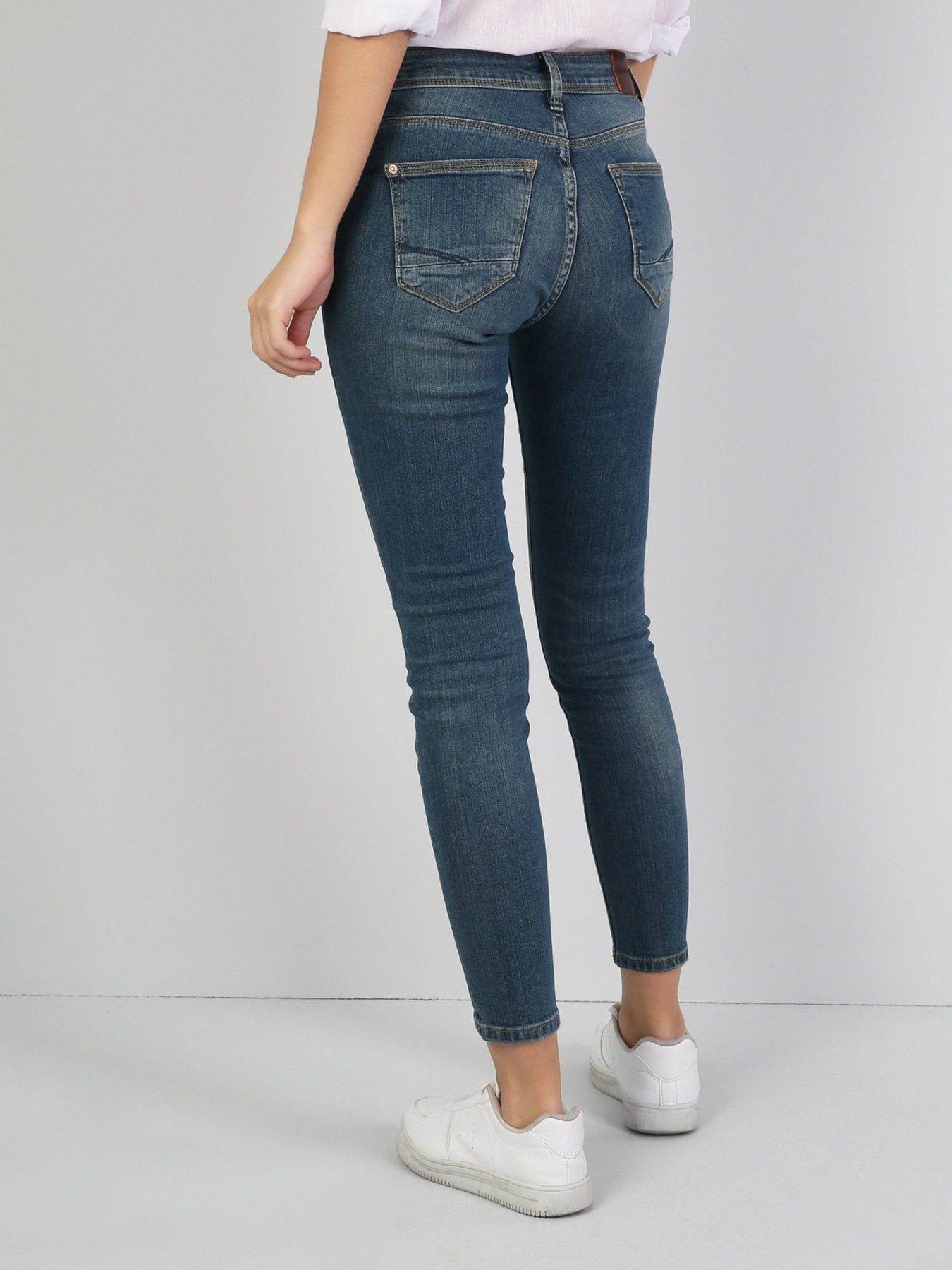 Скинни джинсы Colin’s 759 Lara модель CL1042736DN40257 Скинни джинсы Colin’s 759 Lara модель CL1042736DN40257 Фото