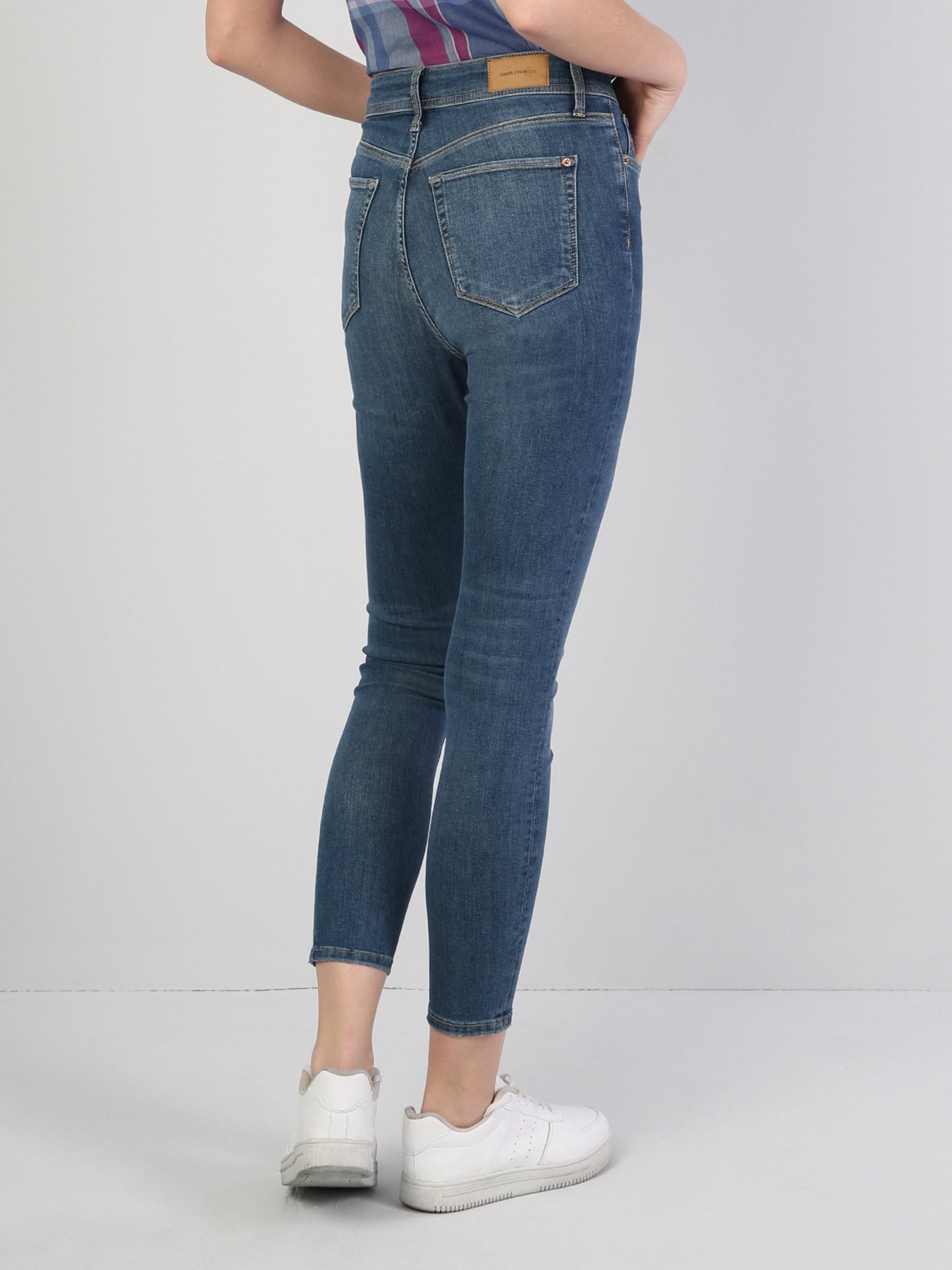 Джинсы Colin’s модель CL1043906DN40069 Фото