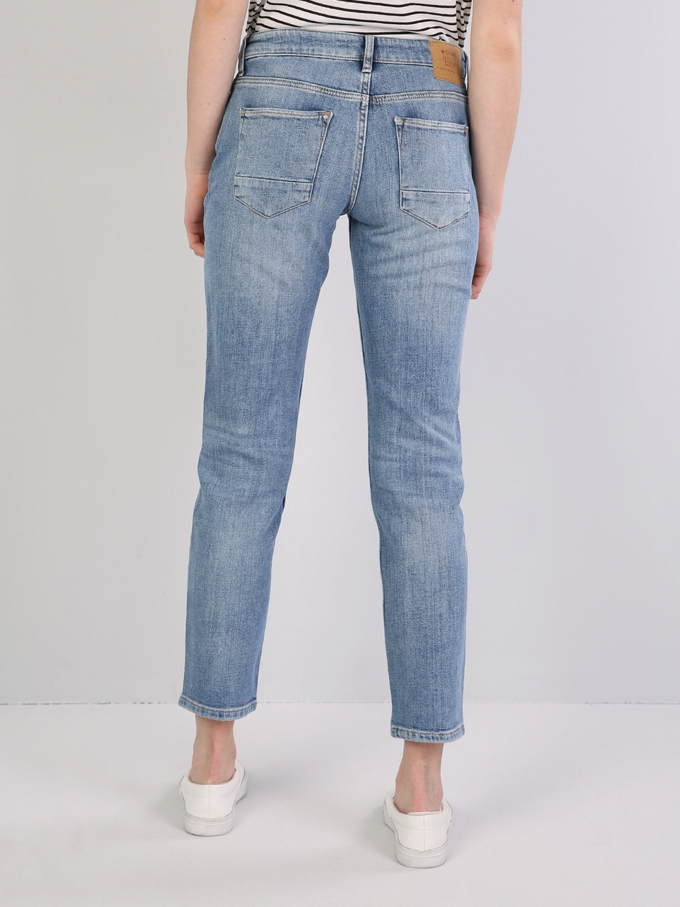 Бойфренды Colin’s модель CL1045173DN40459 Бойфренды Colin’s модель CL1045173DN40459 Фото