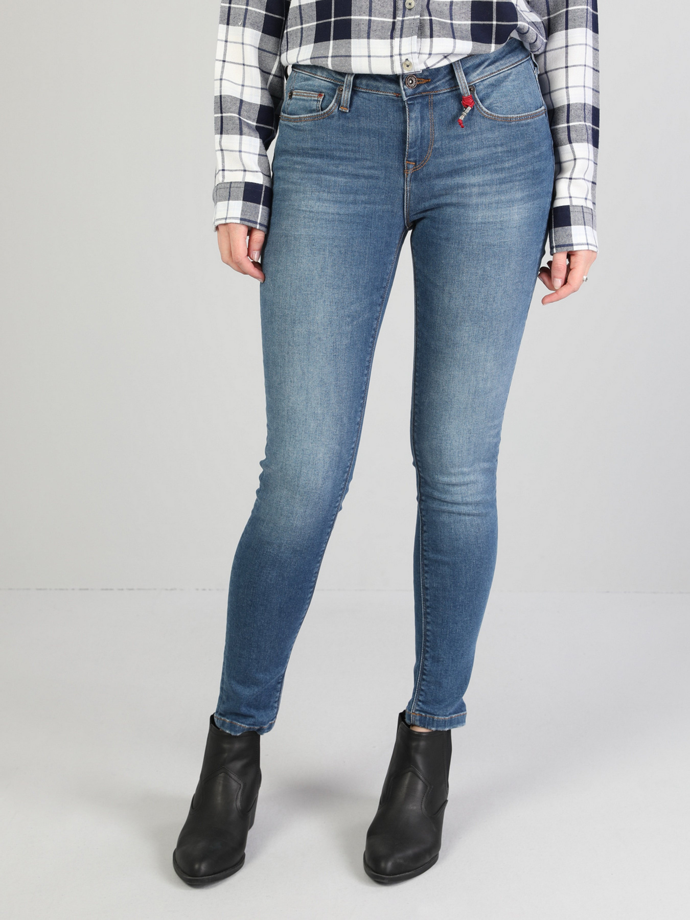 Скинни джинсы Colin’s 757 Sally модель CL1045938DN01025 Фото