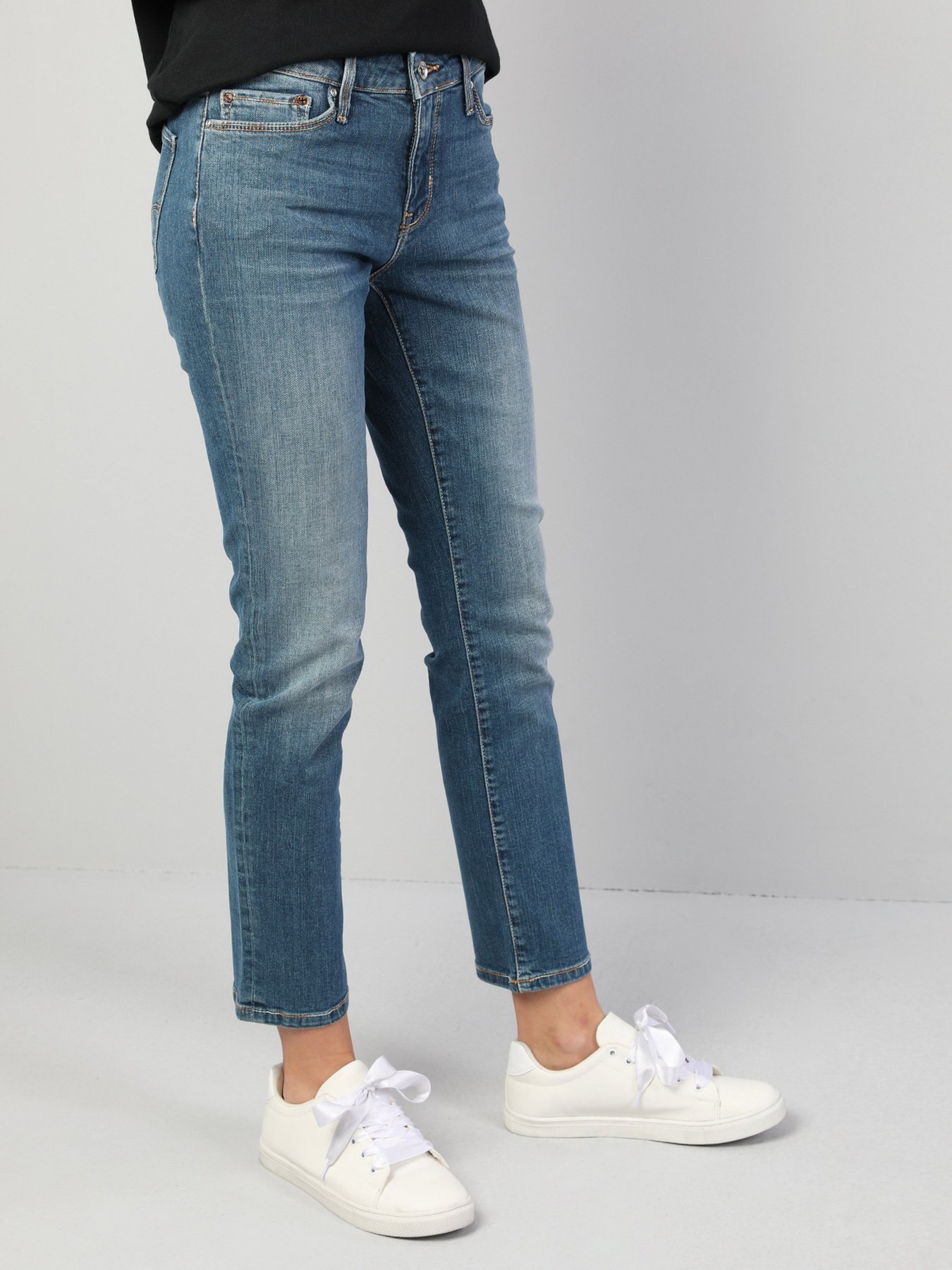Джинсы Colin’s модель CL1045952DN40434 Фото