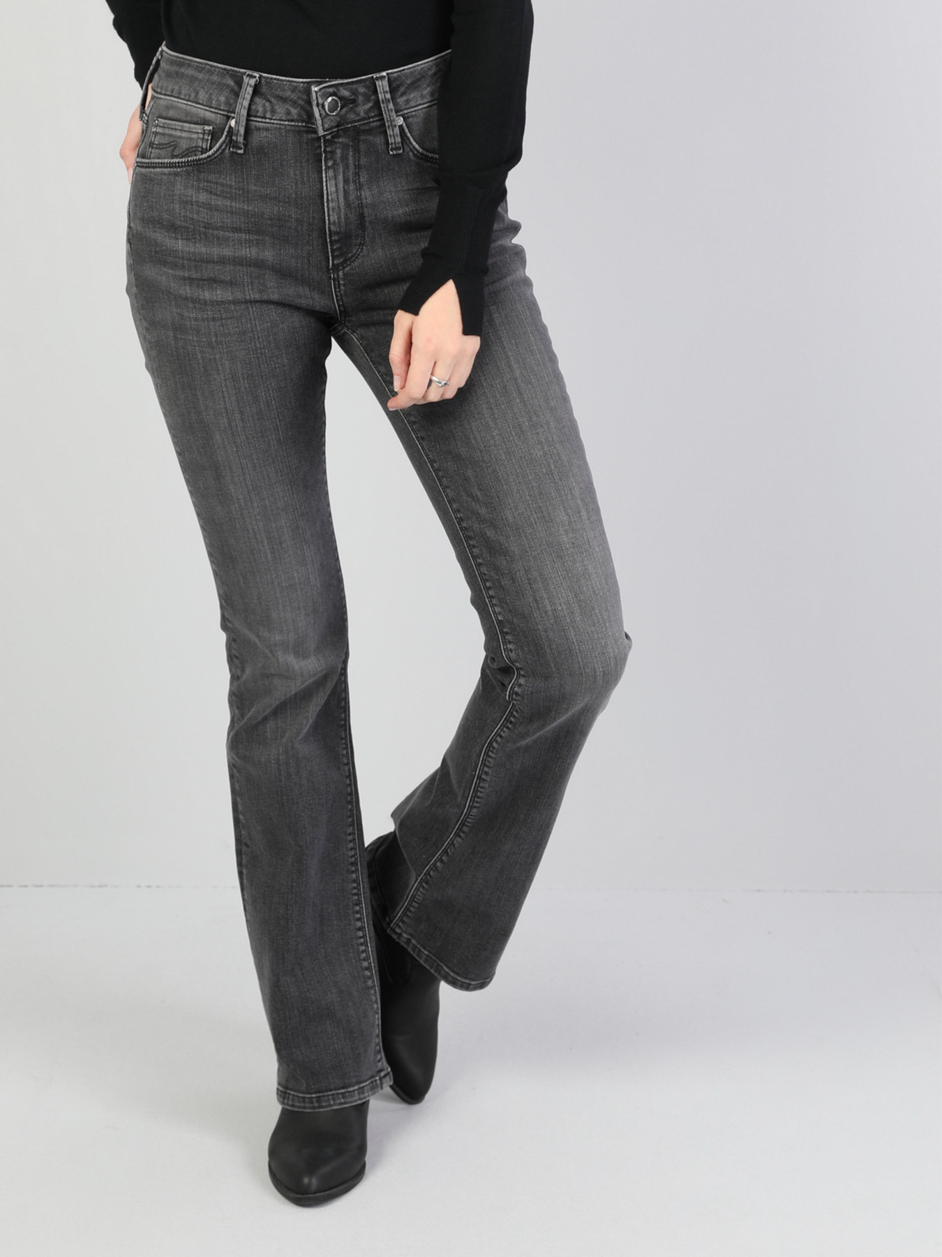 Расклешенные джинсы Colin’s модель CL1045956DN01394 Фото