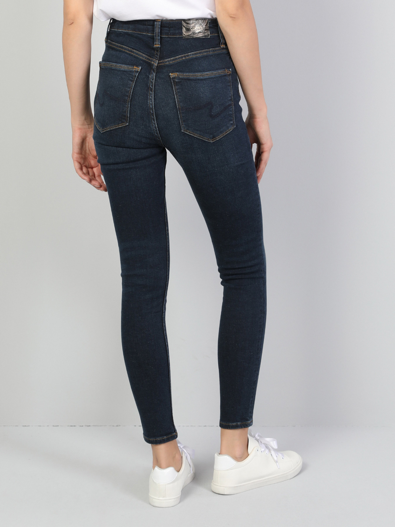 Скинни джинсы Colin’s 760 Diana модель CL1046988DN03683 Скинни джинсы Colin’s 760 Diana модель CL1046988DN03683 Фото