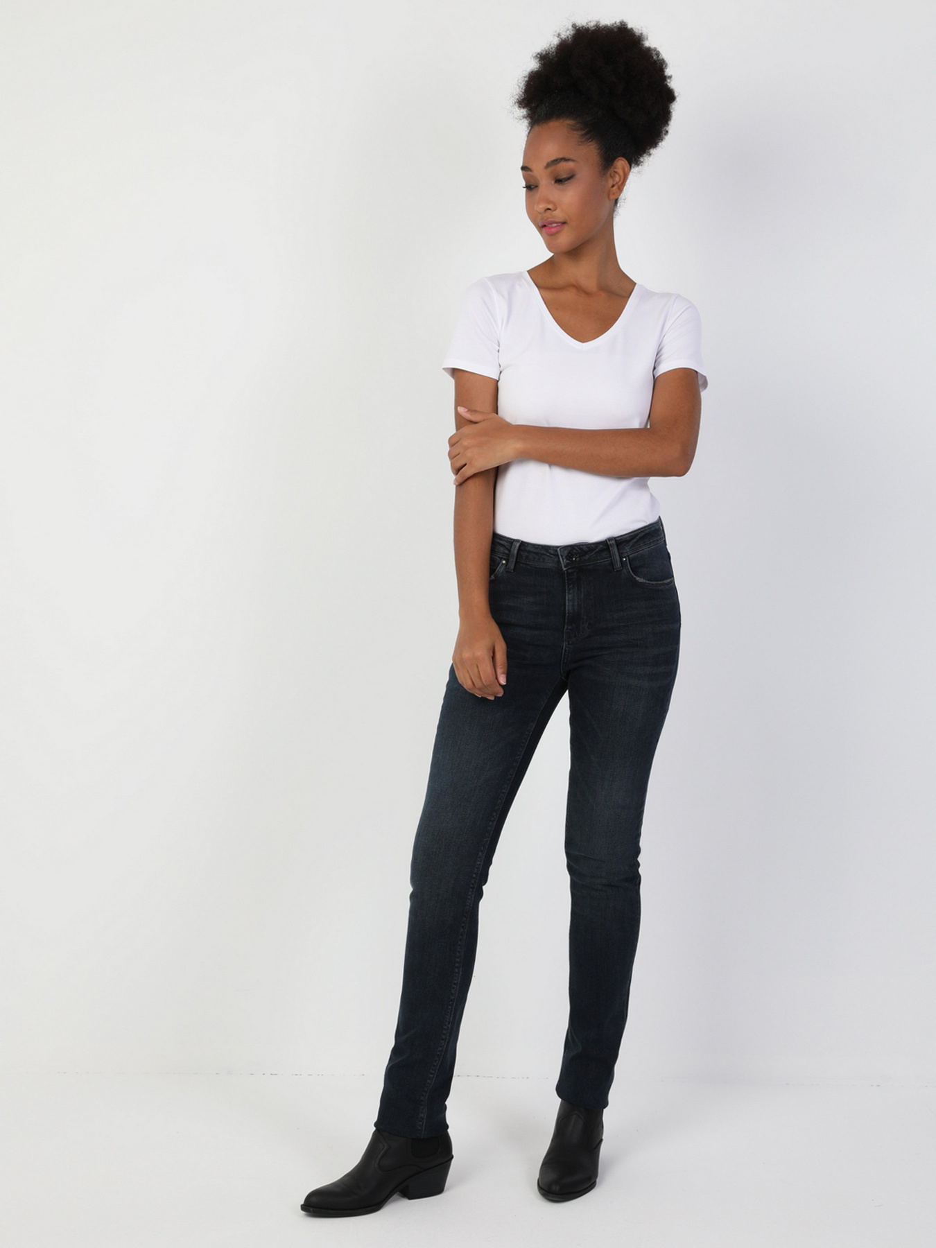 Скинни джинсы Colin’s 703 Carla Slim модель CL1047006DN40693 Скинни джинсы Colin’s 703 Carla Slim модель CL1047006DN40693 Фото