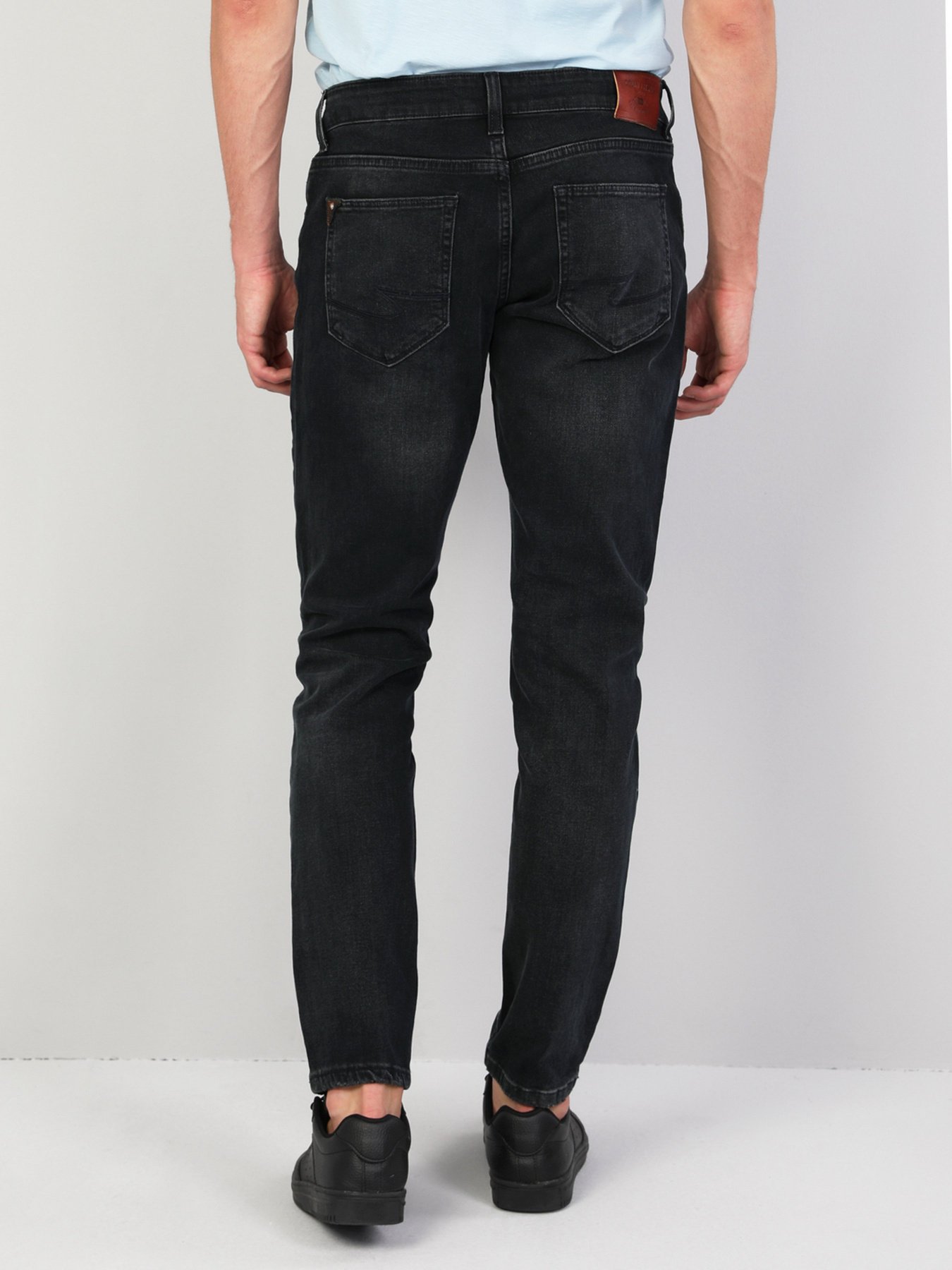 Зауженные джинсы Colin’s 041 Danny Slim модель CL1047362DN09318 Фото