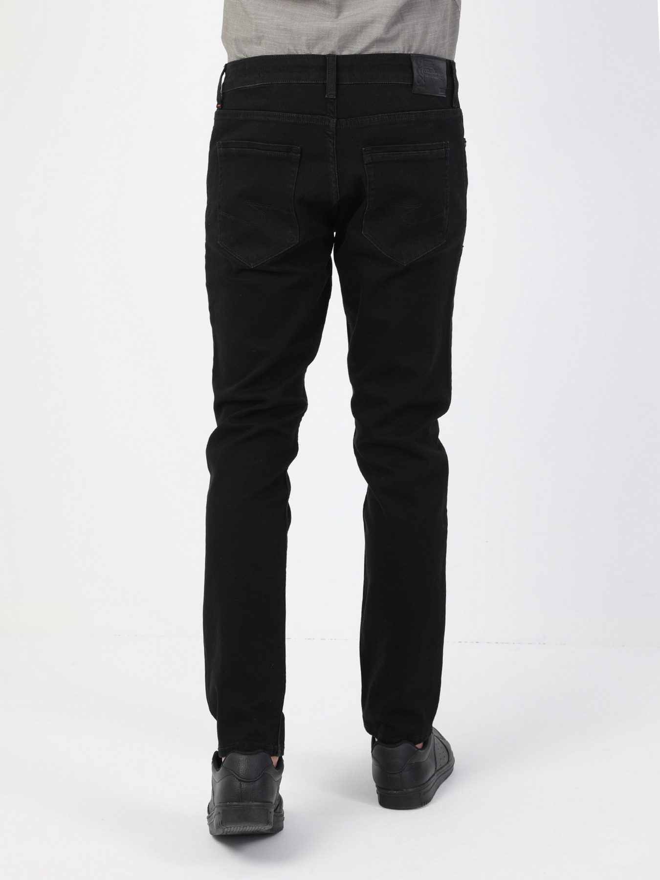 Джинсы Colin’s модель CL1048640DN40820 Фото