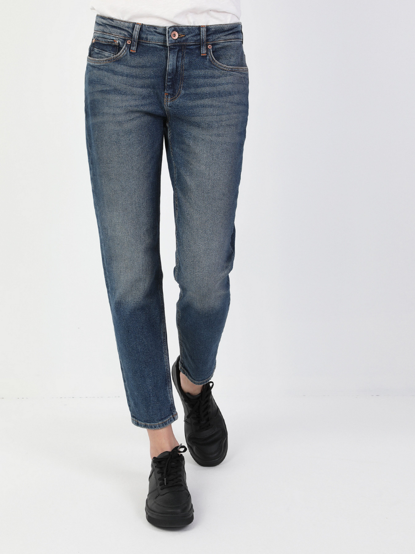 Бойфренды Colin’s модель CL1048771DN40918 Фото