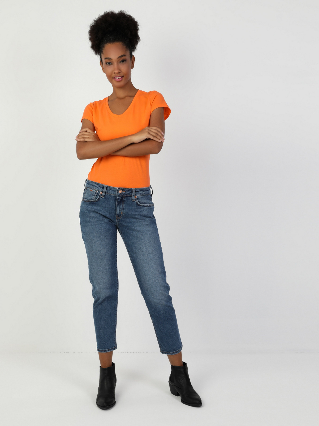 Бойфренды Colin’s модель CL1048772DN04012 Фото