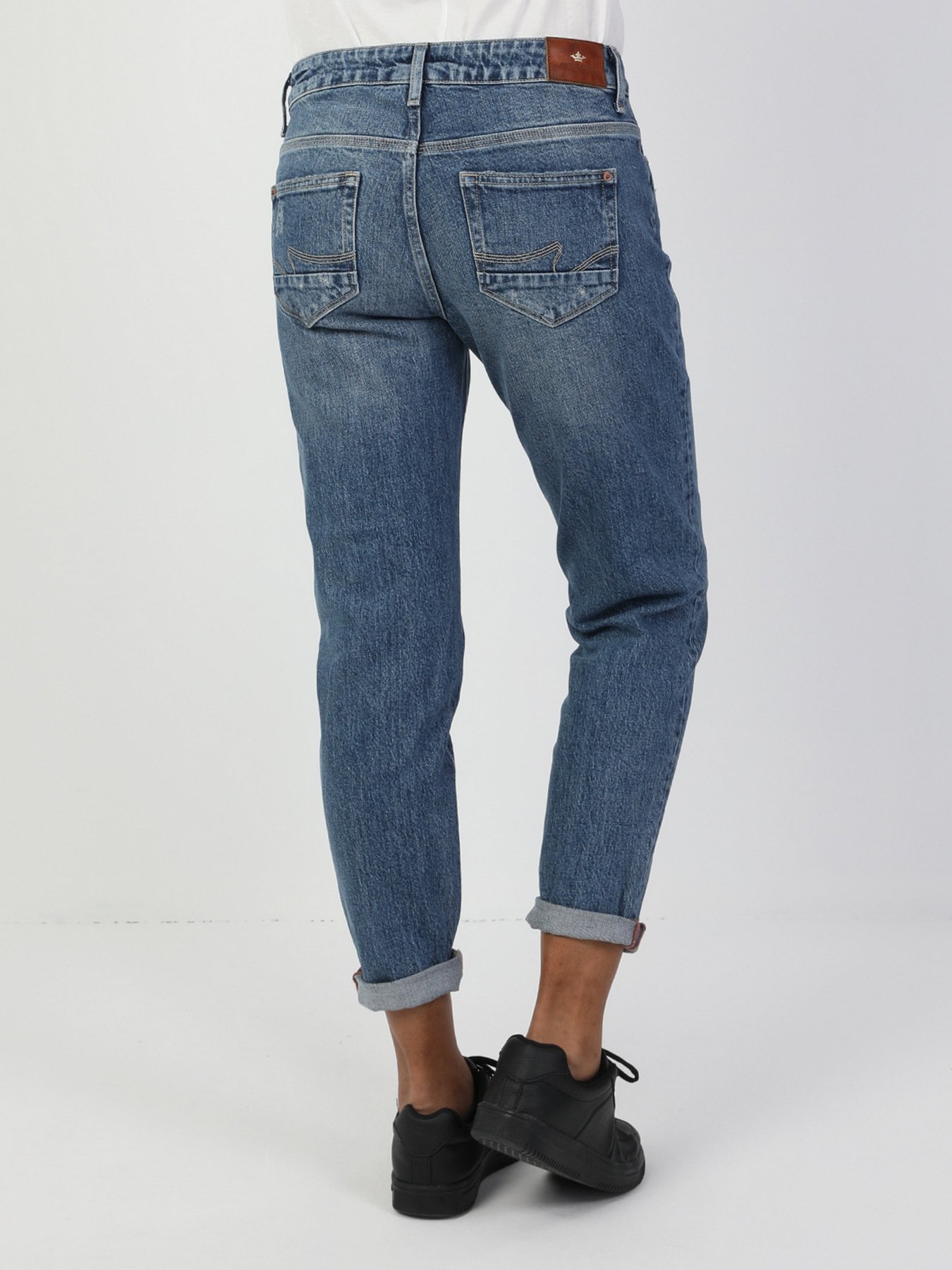 Бойфренды Colin’s модель CL1048773DN40915 Фото