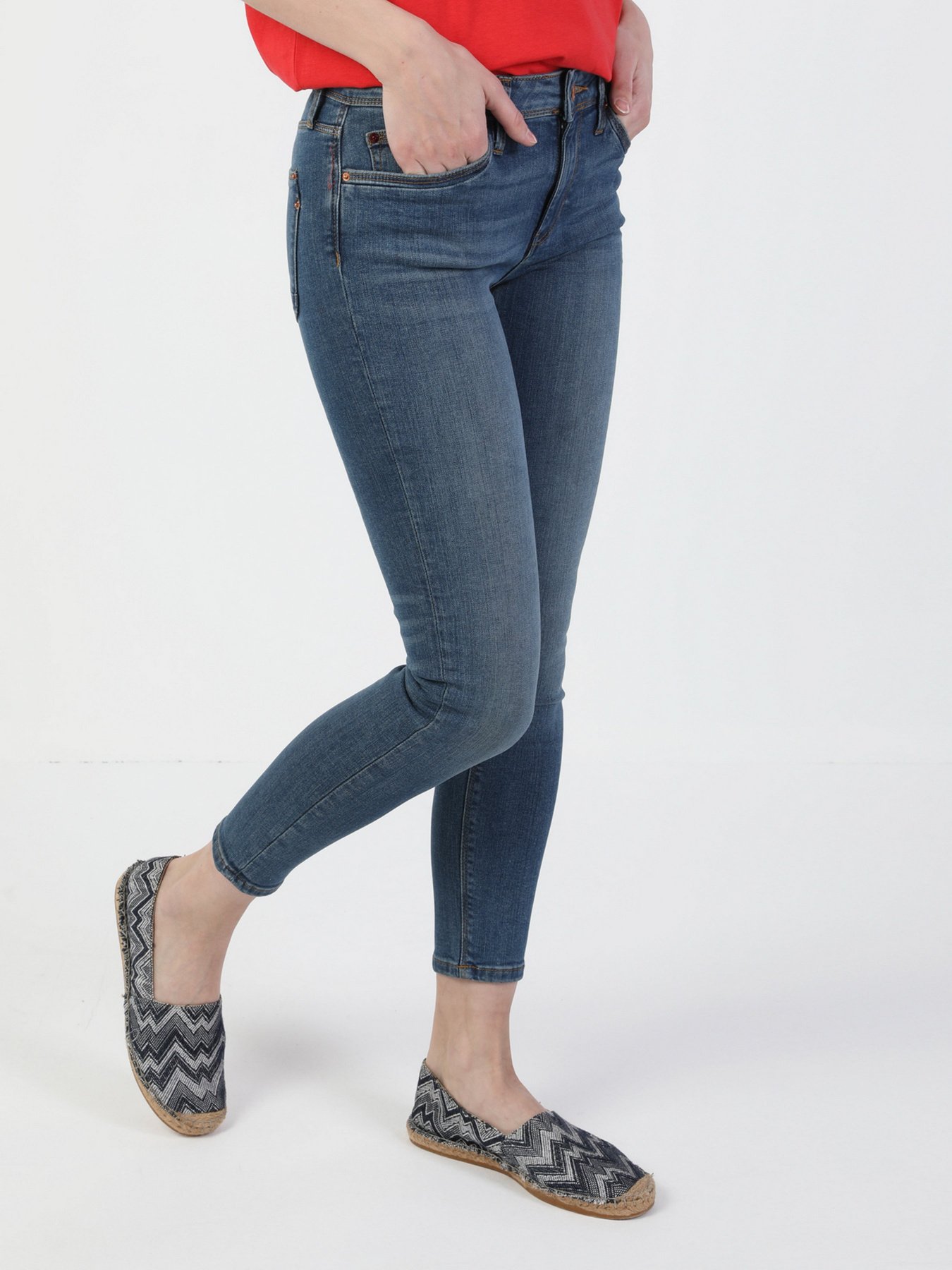 Скинни джинсы Colin’s 759 Lara модель CL1049652DN40985 Фото