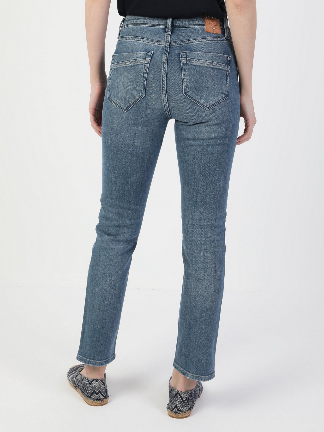 Зауженные джинсы Colin’s 703 Carla модель CL1049664DN40989 Фото