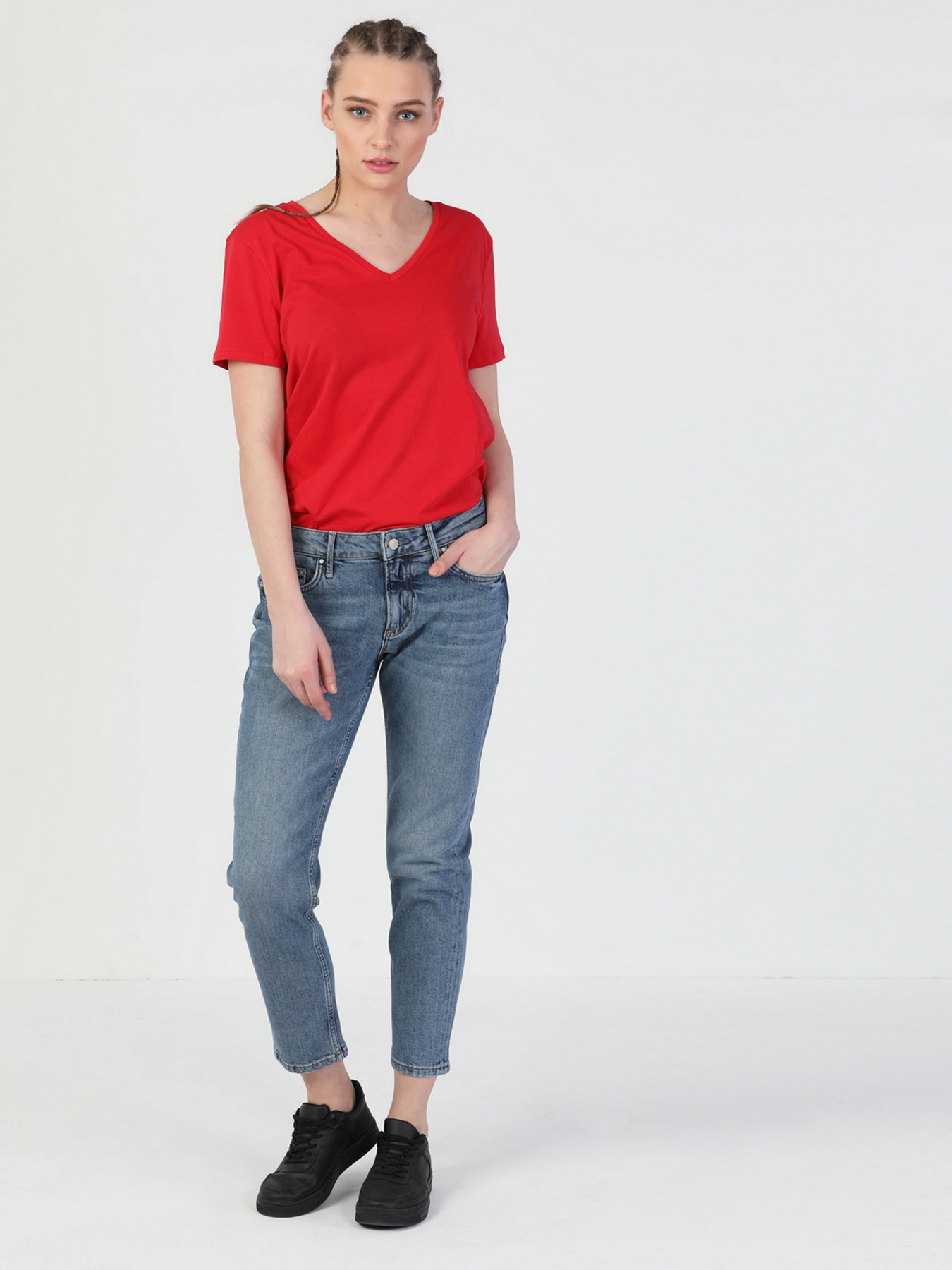 Бойфренды Colin’s 892 Alina модель CL1049677DN40999 Фото