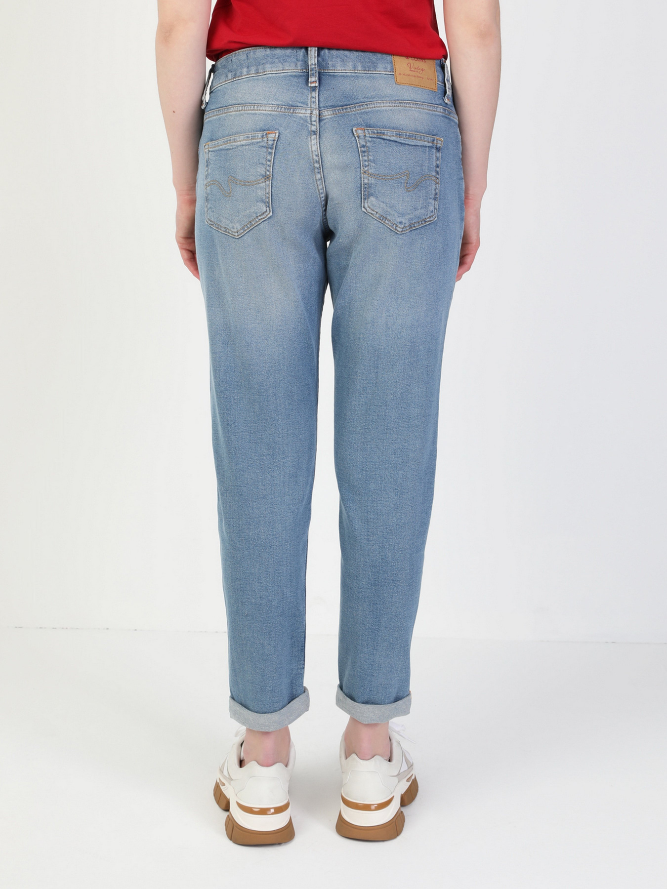 Бойфренды Colin’s модель CL1049679DN02815 Фото