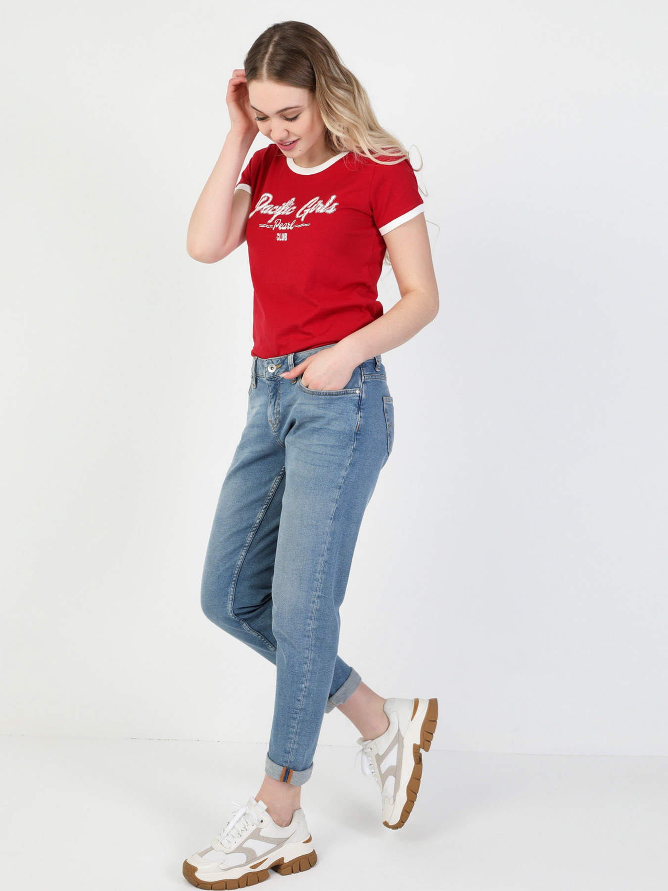 Бойфренды Colin’s модель CL1049679DN02815 Бойфренды Colin’s модель CL1049679DN02815 Фото