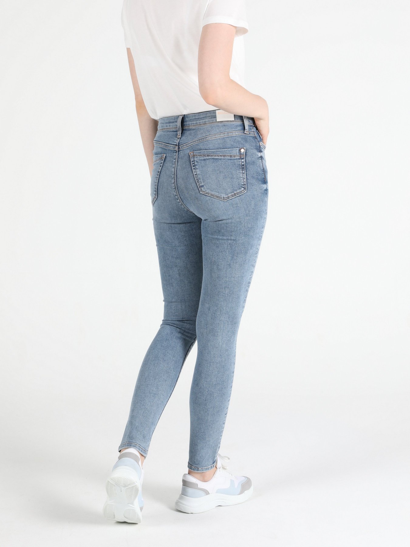 Скинни джинсы Colin’s 760 Diana модель CL1050253DN41017 Фото