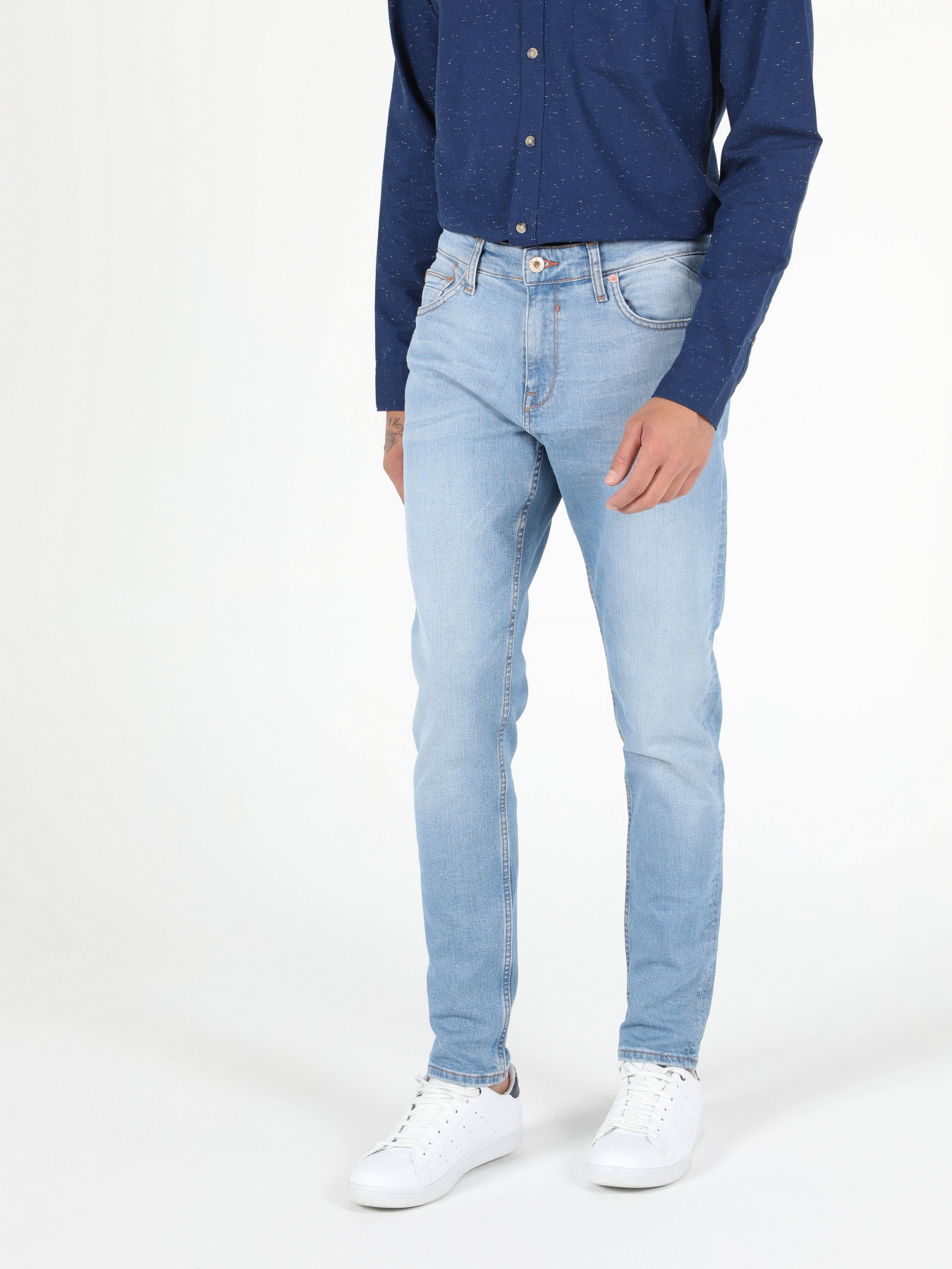 Зауженные джинсы Colin’s 041 Danny Slim модель CL1050254DN40724 Фото