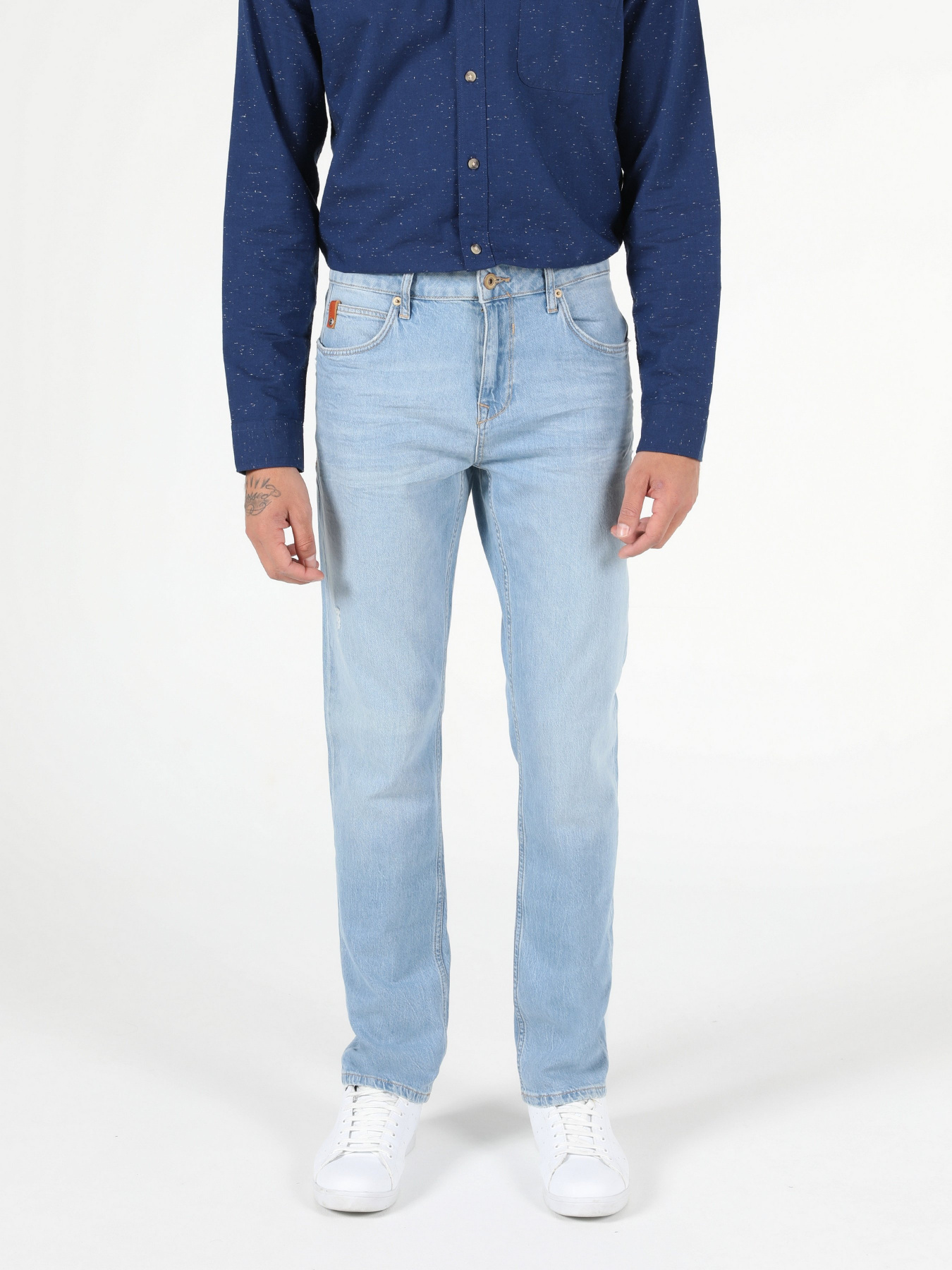 Прямі джинси Colin’s 044 Karl модель CL1050266DN41062 Прямі джинси Colin’s 044 Karl модель CL1050266DN41062 Фото